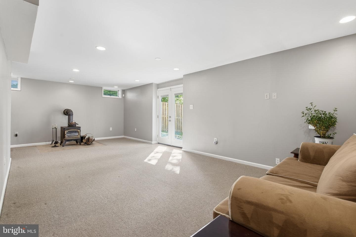 9500 Meadows Farm Drive photo 27