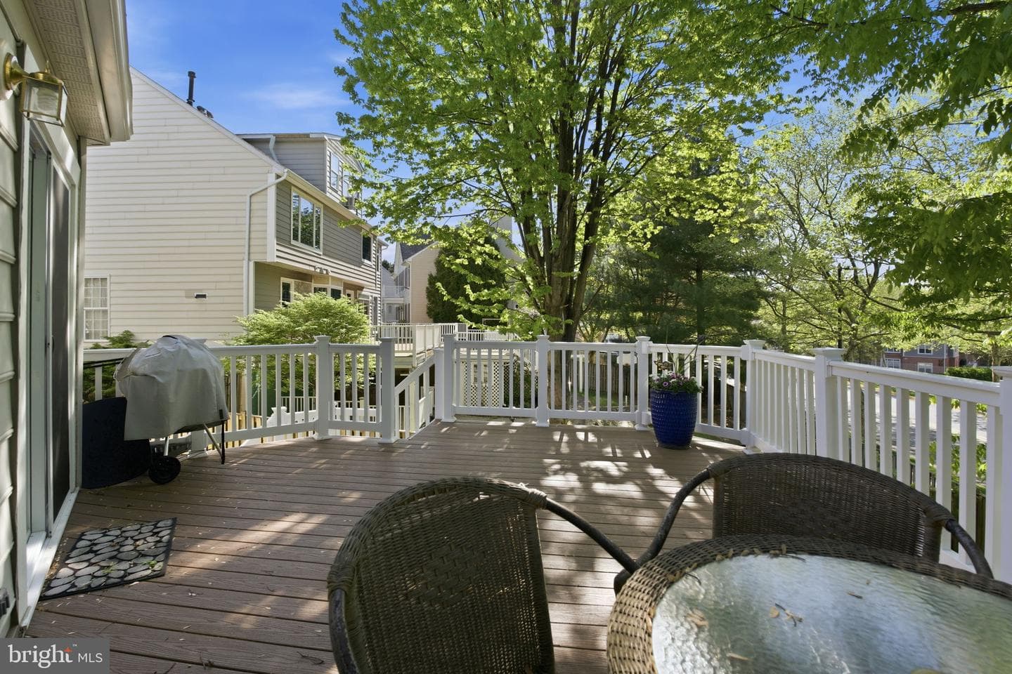 9500 Meadows Farm Drive photo 33