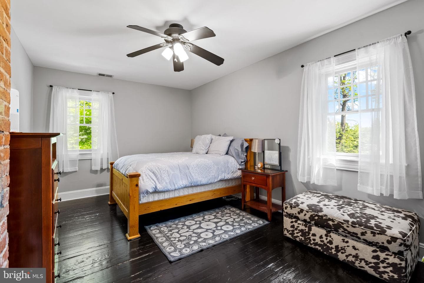 18 Beaumont Avenue photo 58
