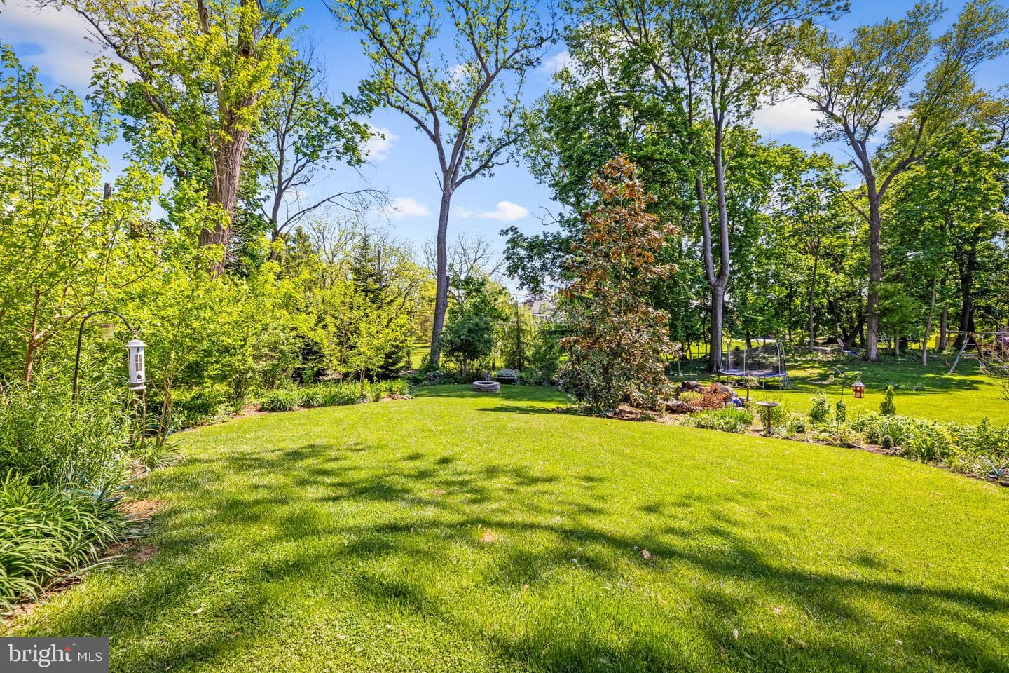 18 Beaumont Avenue photo 84