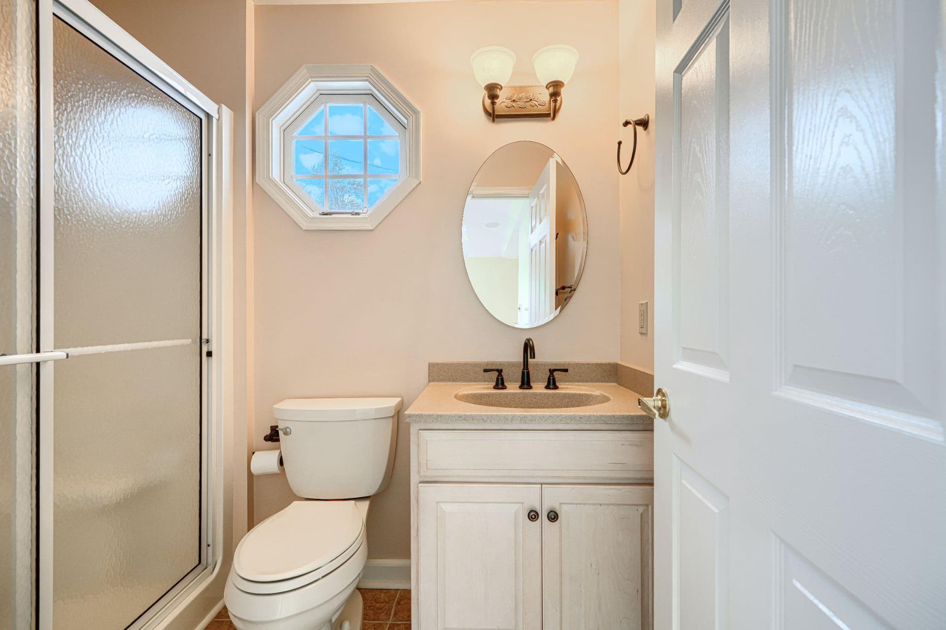 8 Felton Road photo 21