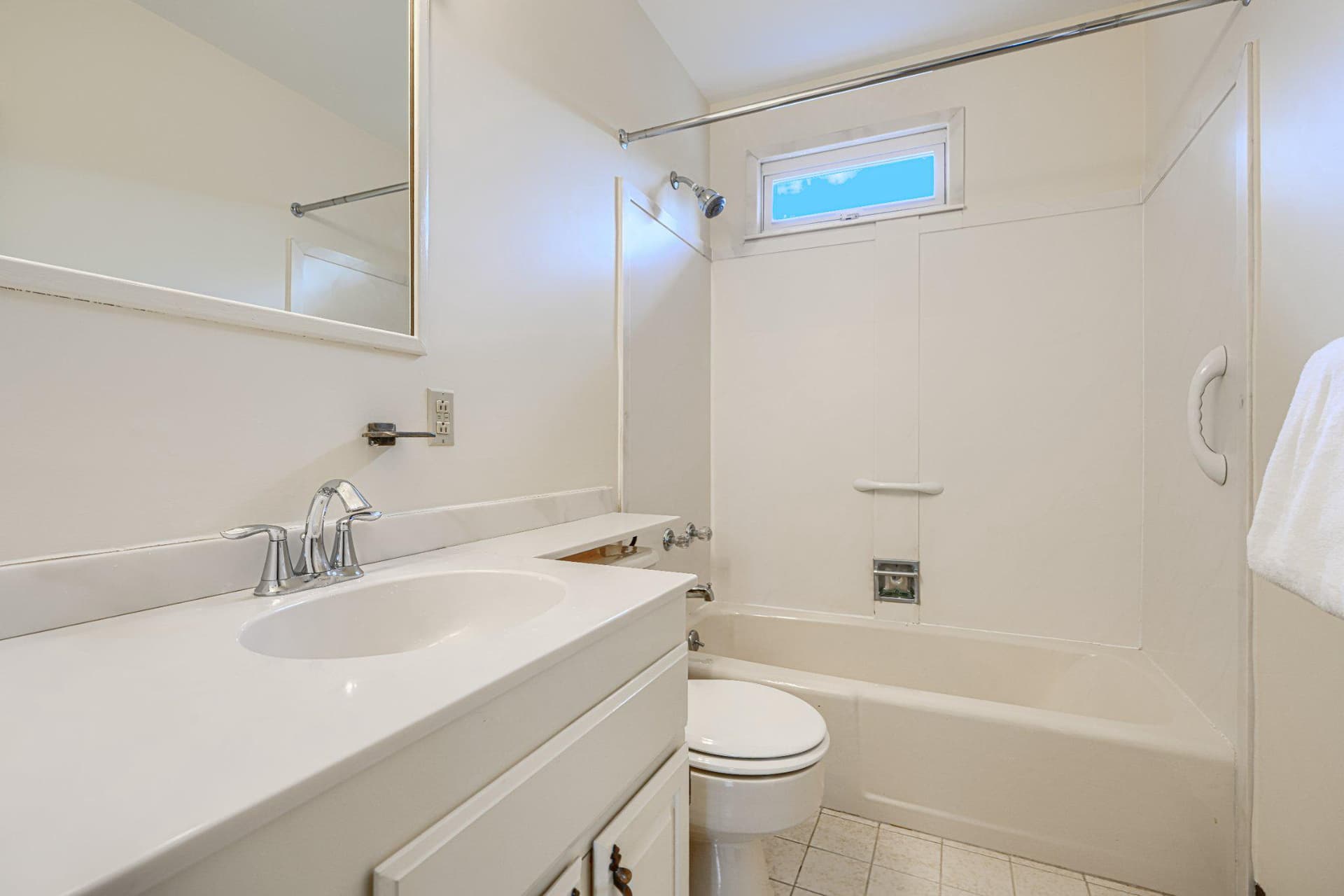 8 Felton Road photo 30
