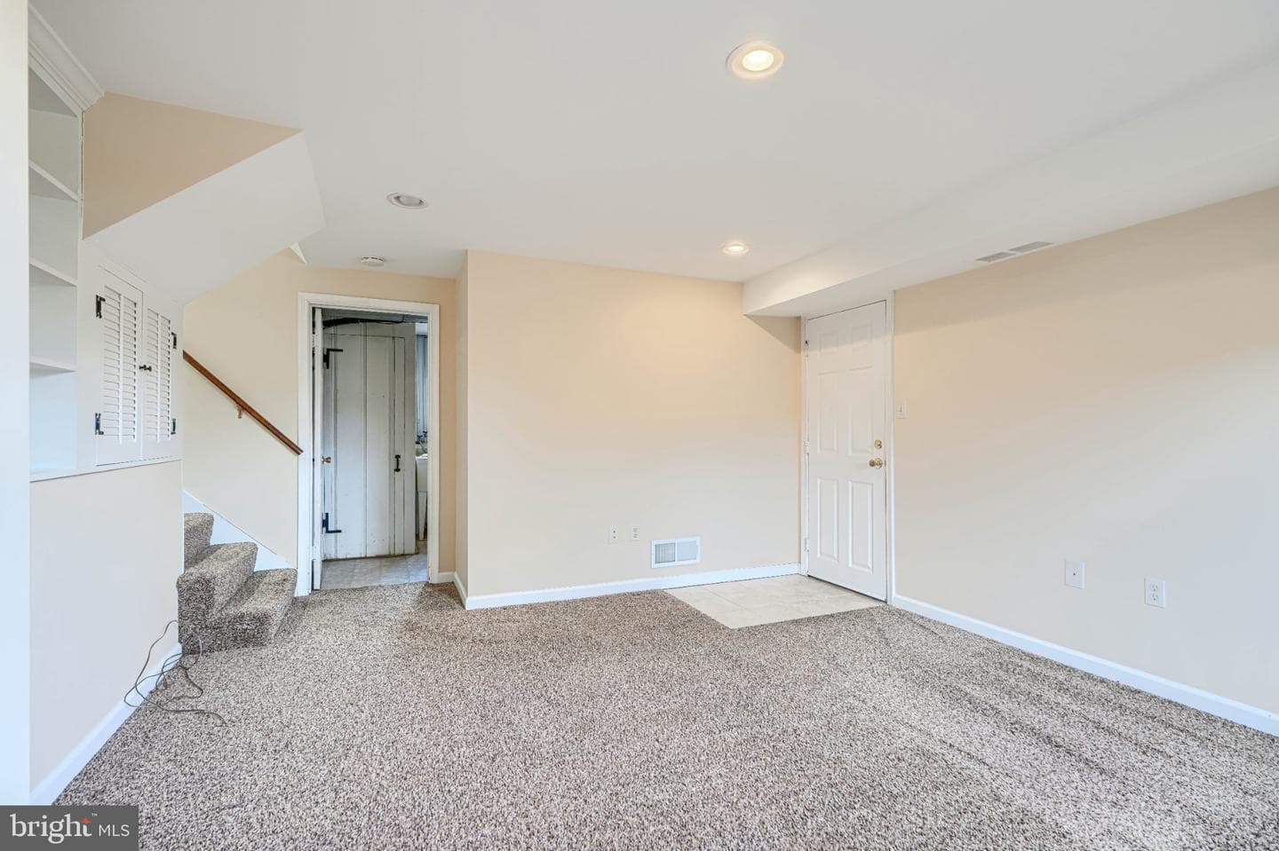 8 Felton Road photo 35