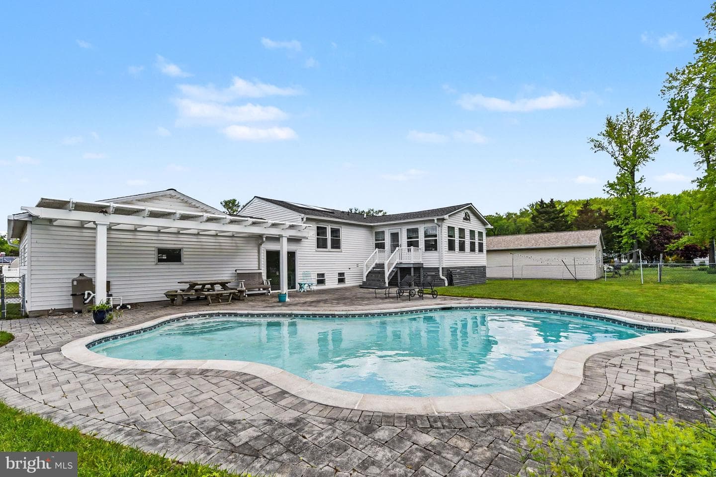 2513 Maple Road photo 24