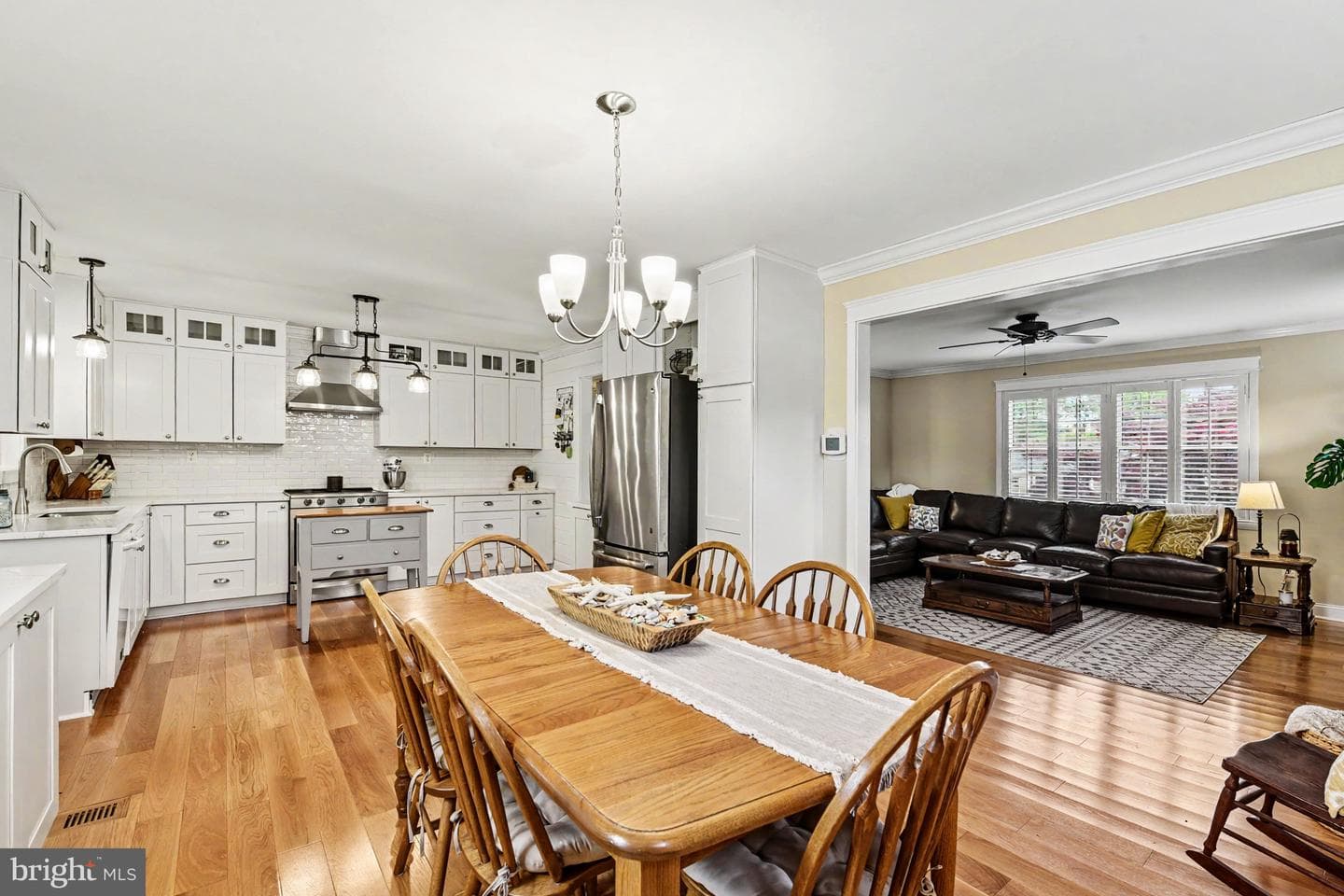 2513 Maple Road photo 5