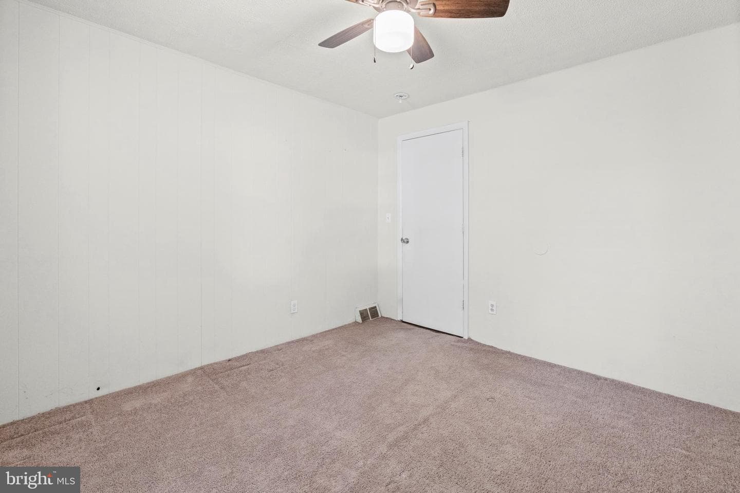 6 Cinder Road photo 19