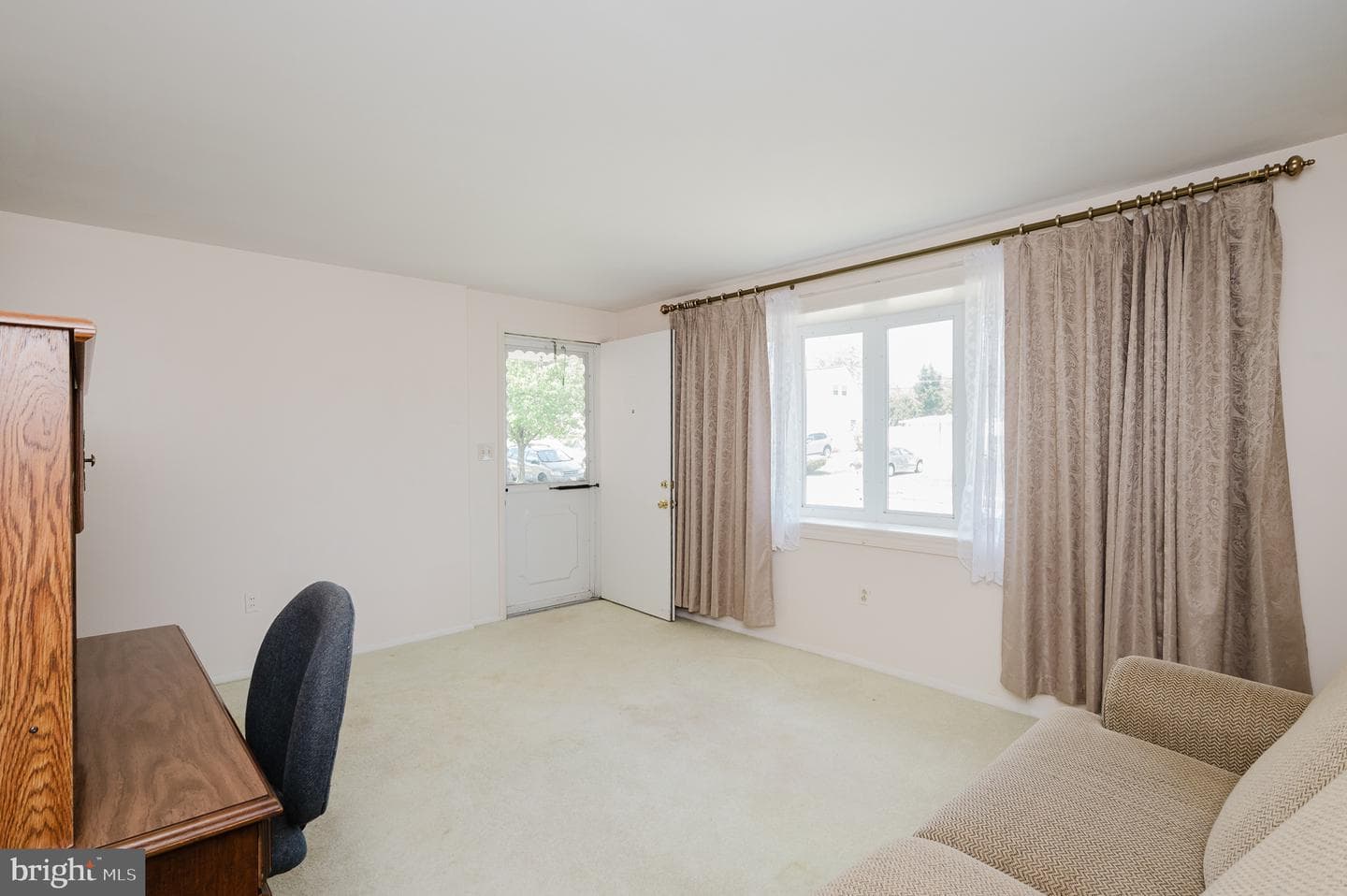 9649 Dundawan Road photo 6