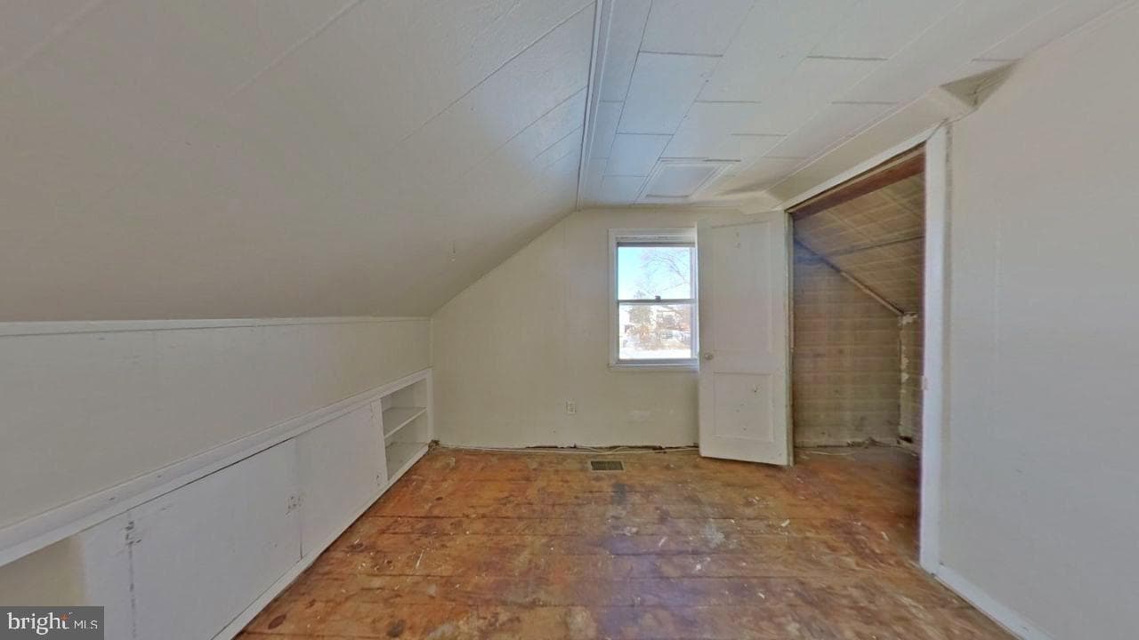 2716 Alderwood Avenue photo 17