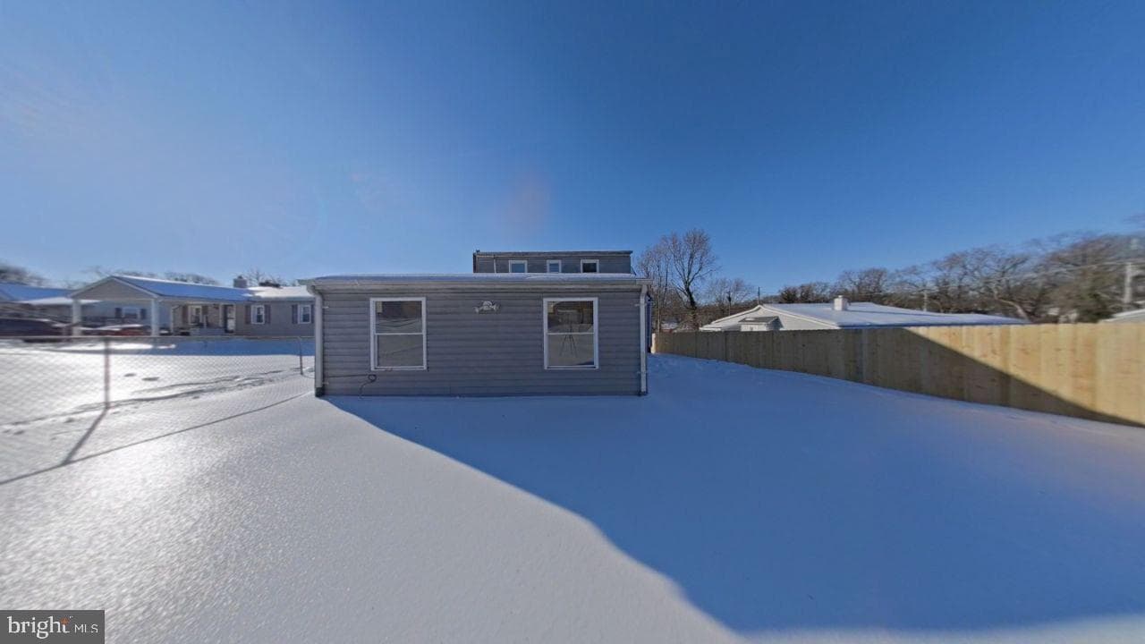2716 Alderwood Avenue photo 6