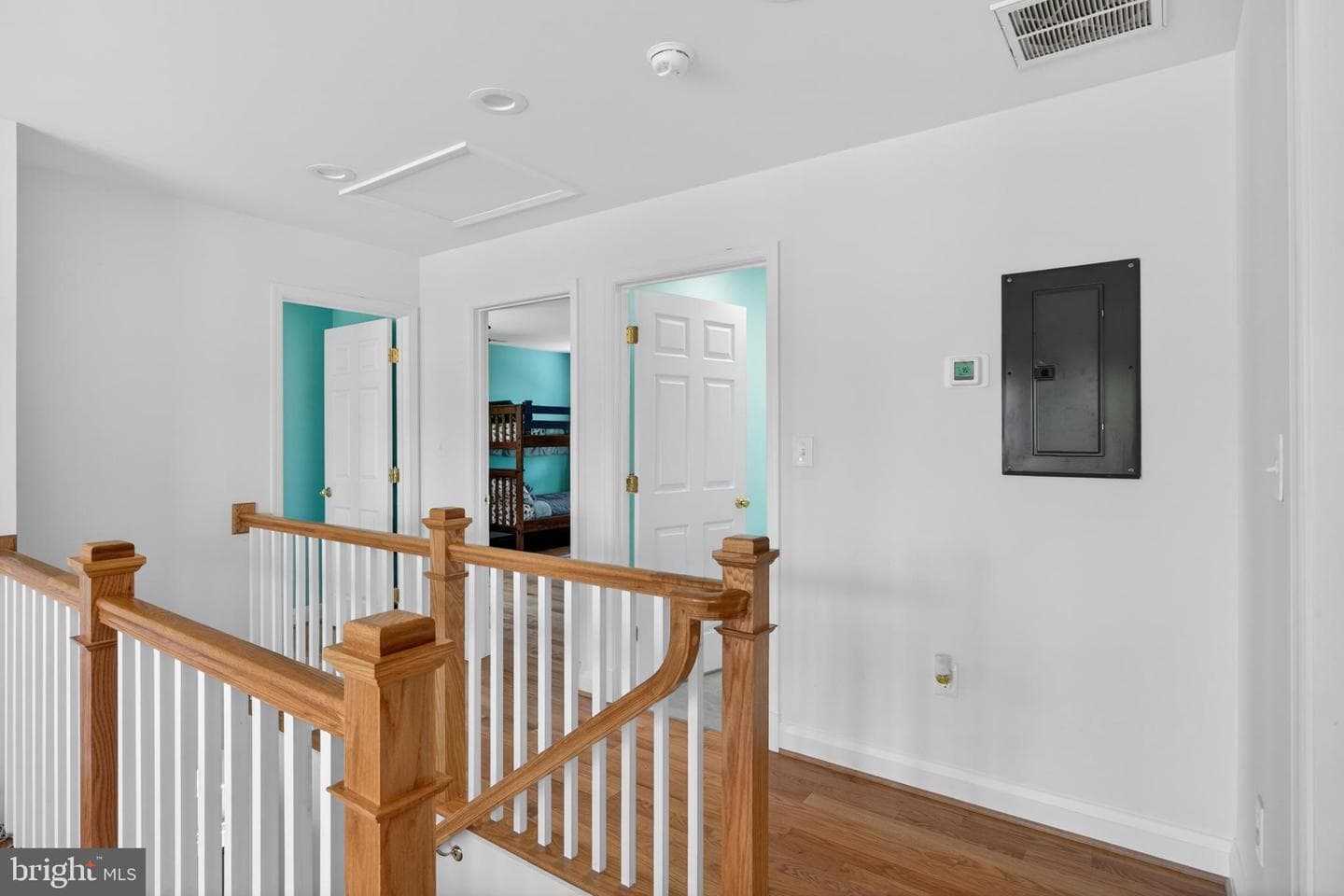 18 S Beaumont Avenue photo 37