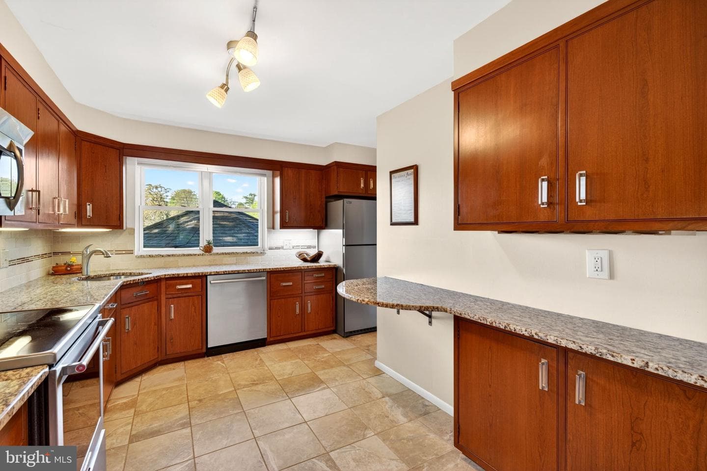 107 Martingale Road photo 18