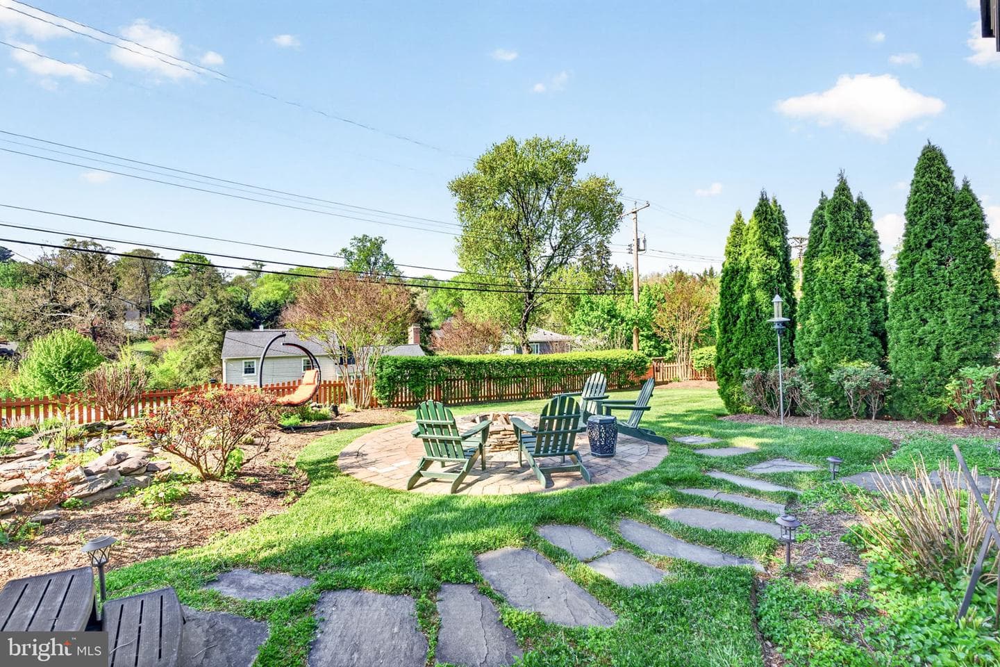 107 Martingale Road photo 65