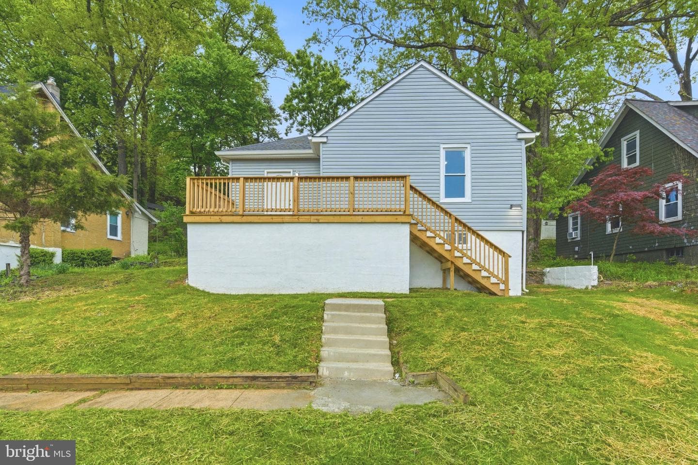 6039 Gwynn Oak, Gwynn Oak