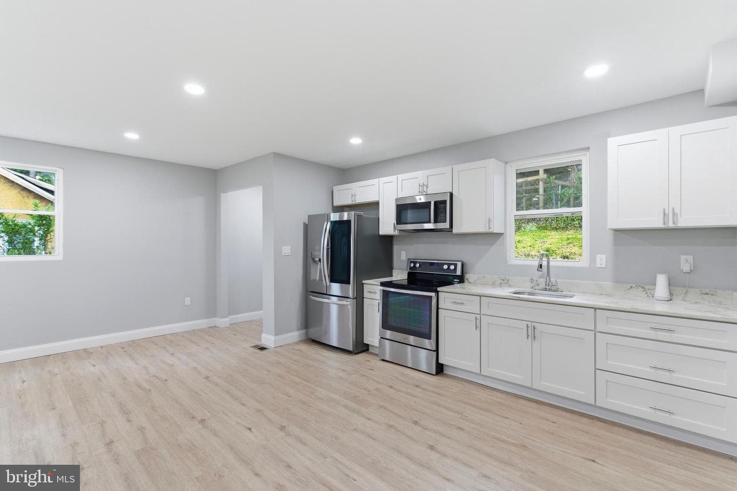 6039 Gwynn Oak photo 12
