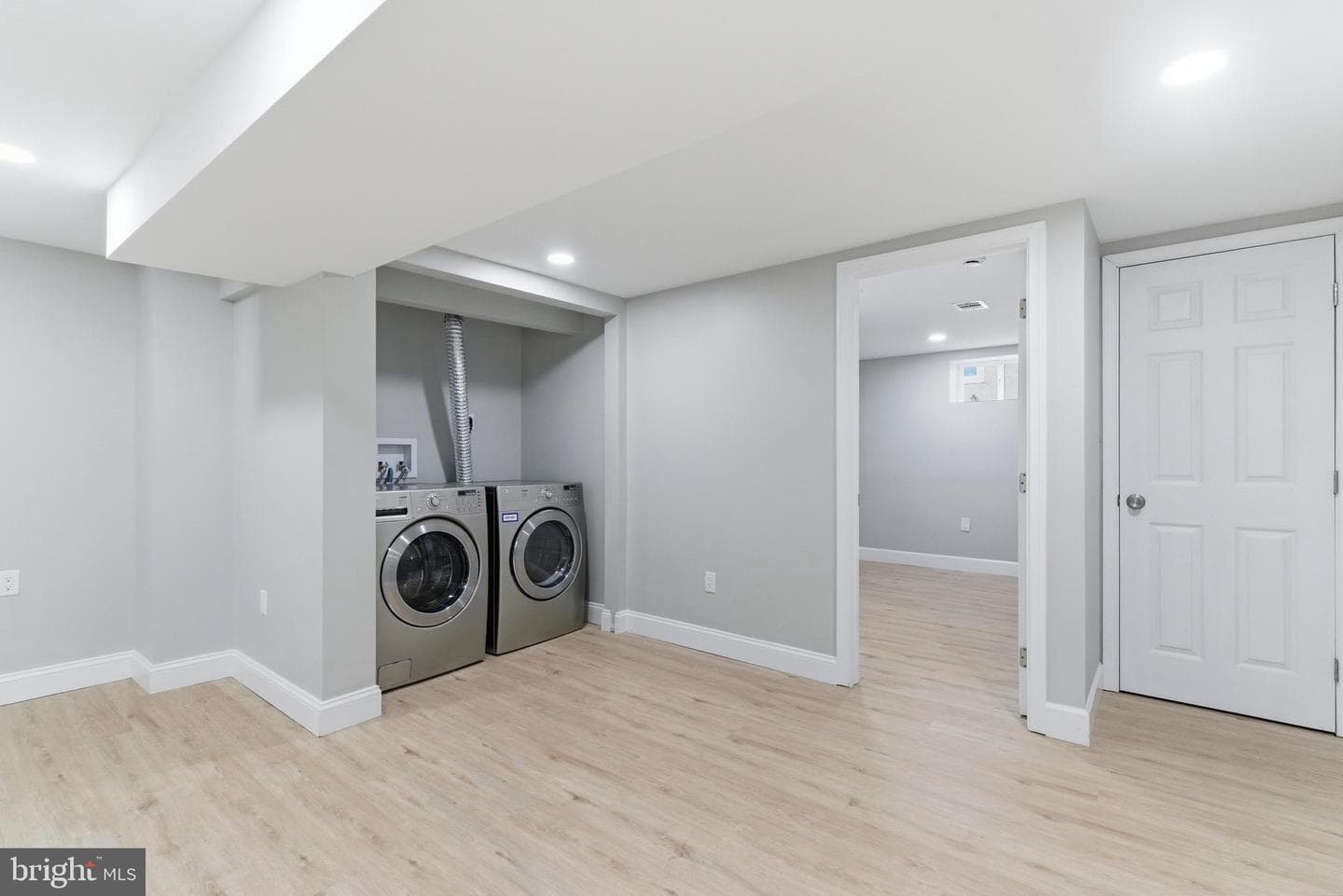 6039 Gwynn Oak photo 25