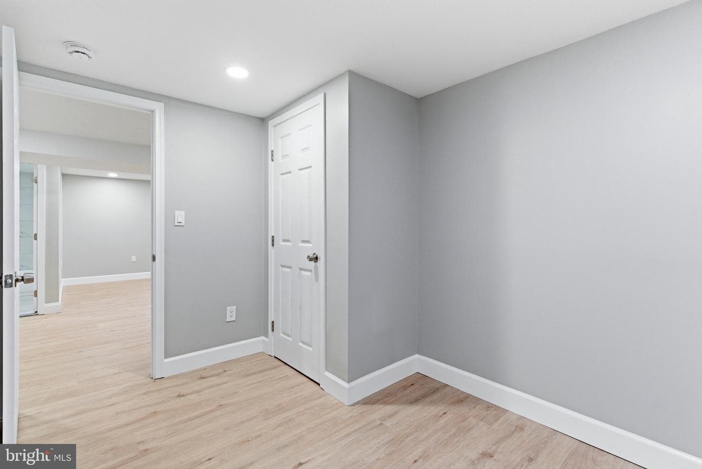 6039 Gwynn Oak photo 31