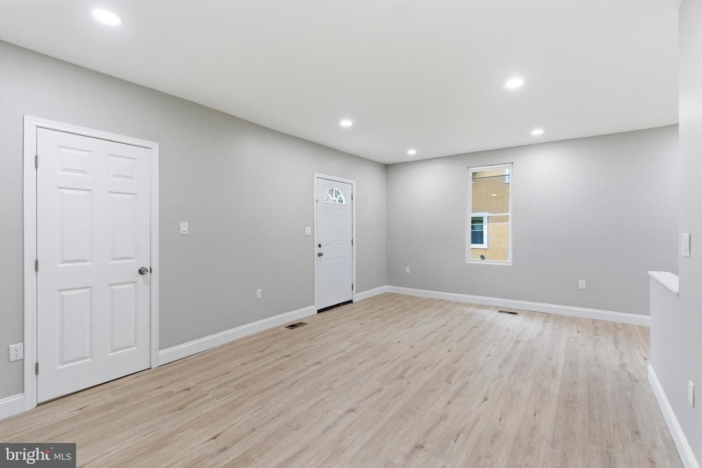 6039 Gwynn Oak photo 5
