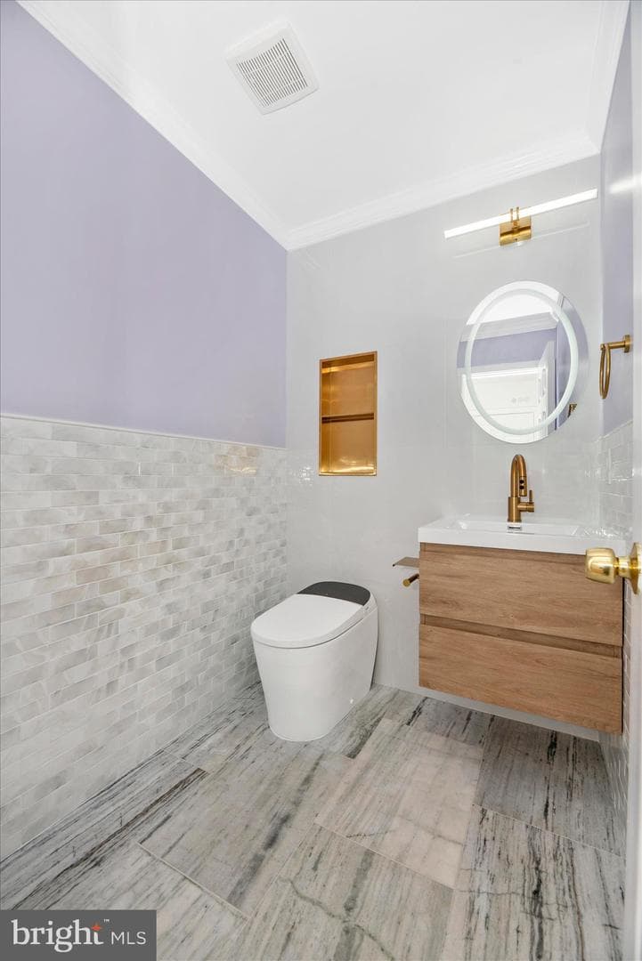 3747 Greenway Lane photo 34