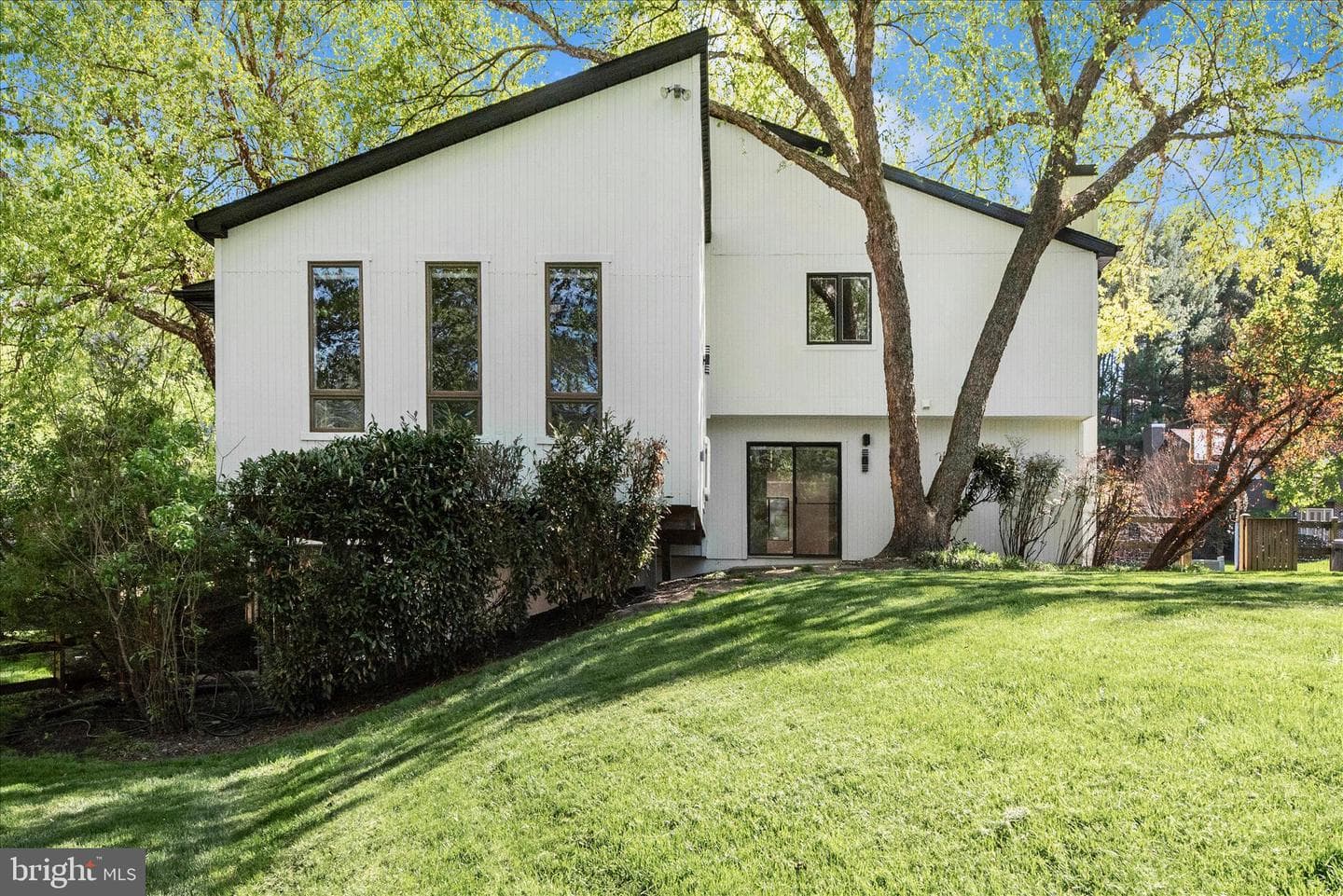 3747 Greenway Lane photo 50