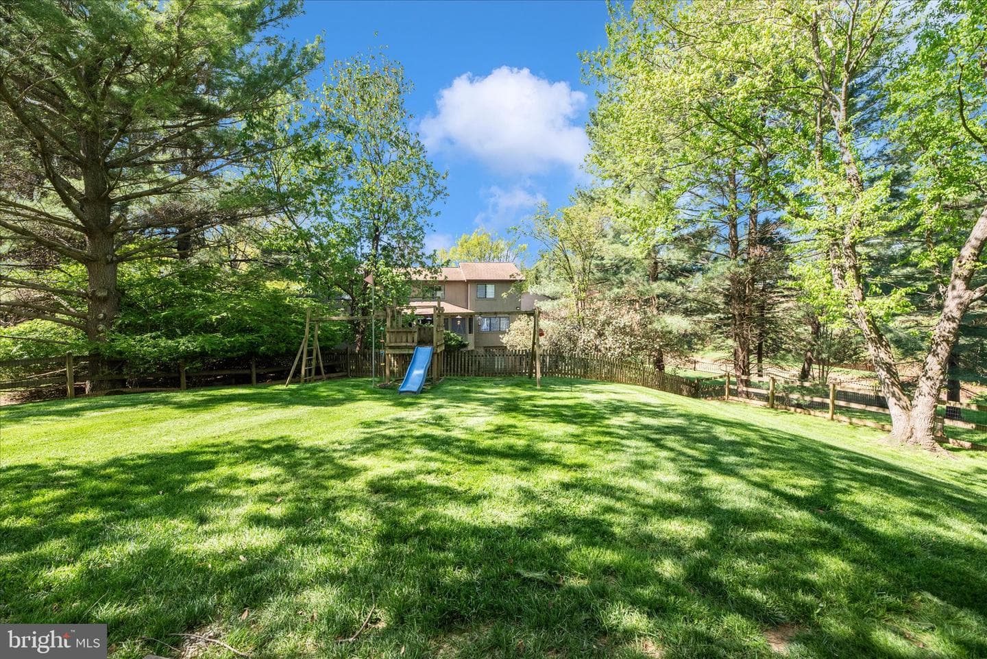 3747 Greenway Lane photo 52