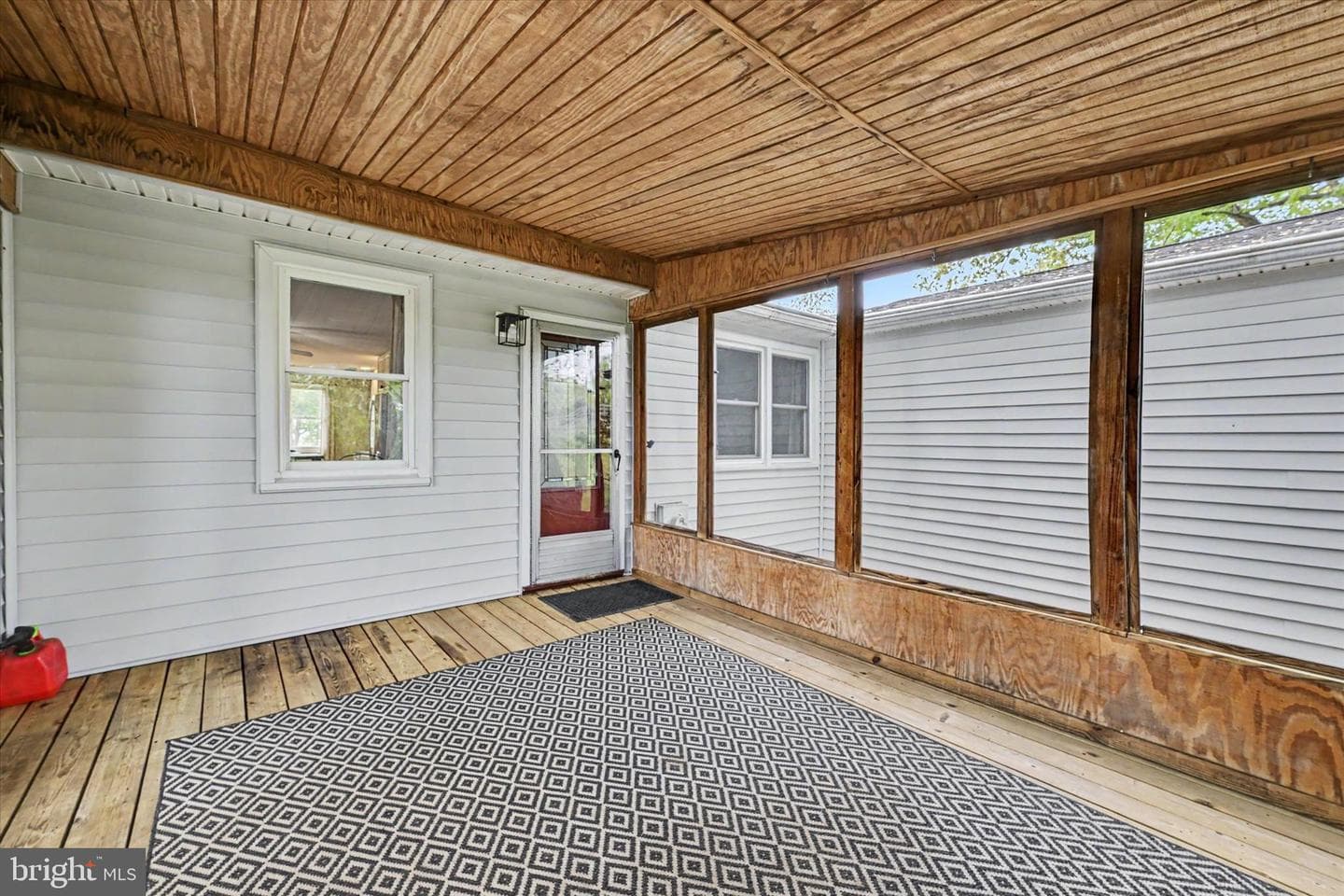 36 Margate Road photo 31