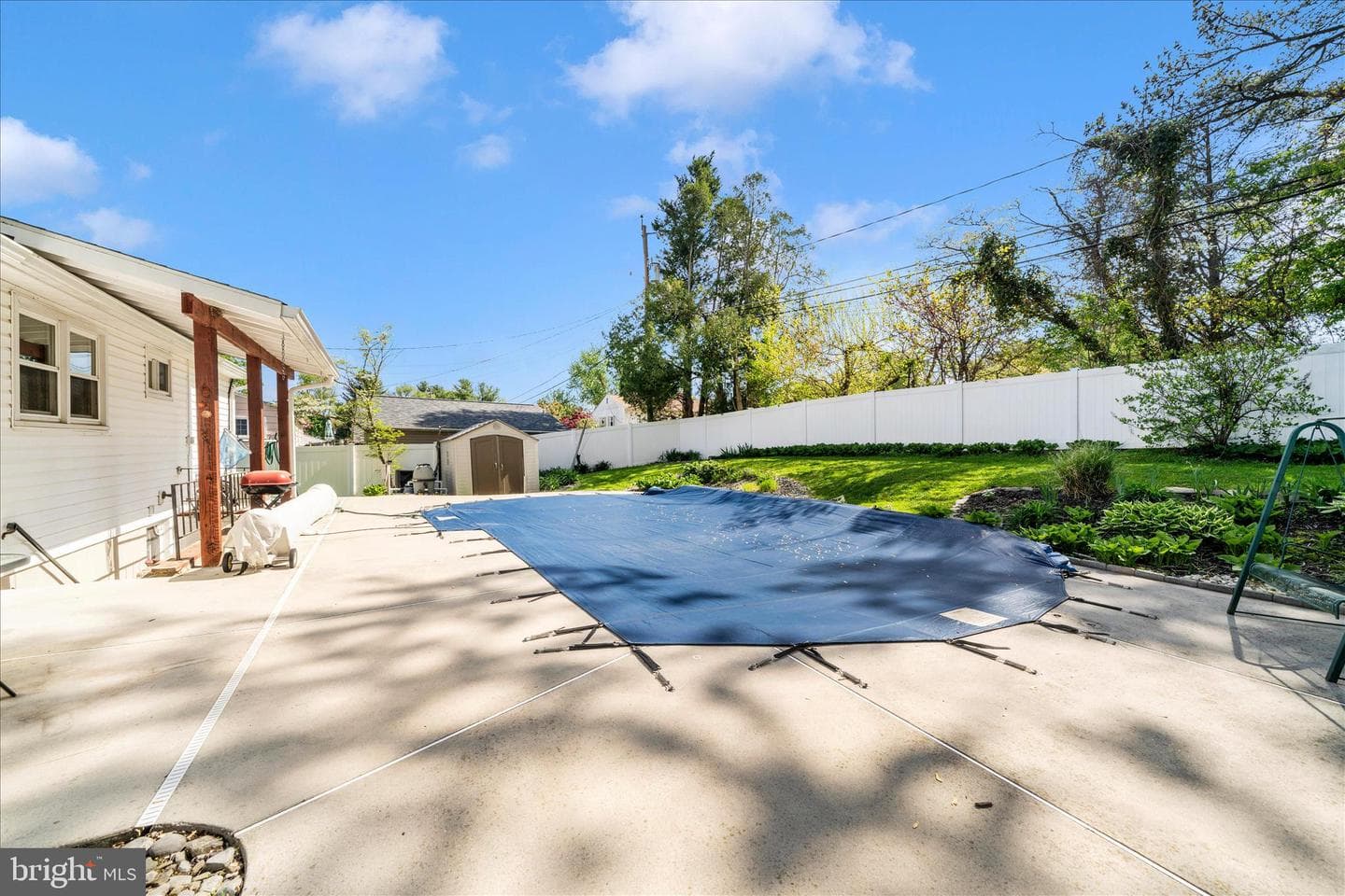 305 Glyndon Drive photo 39