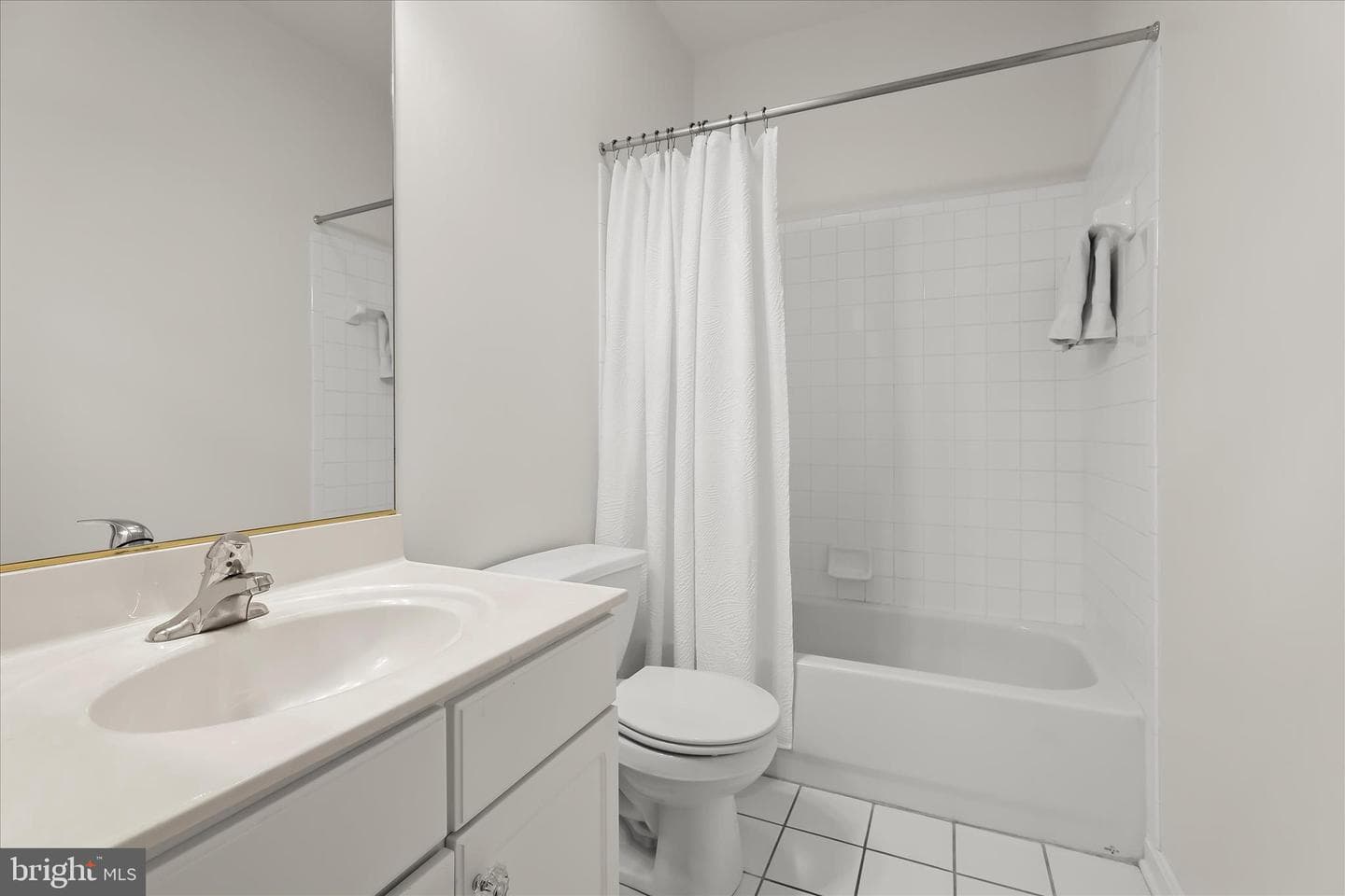 320 Chalk Hill Drive photo 35