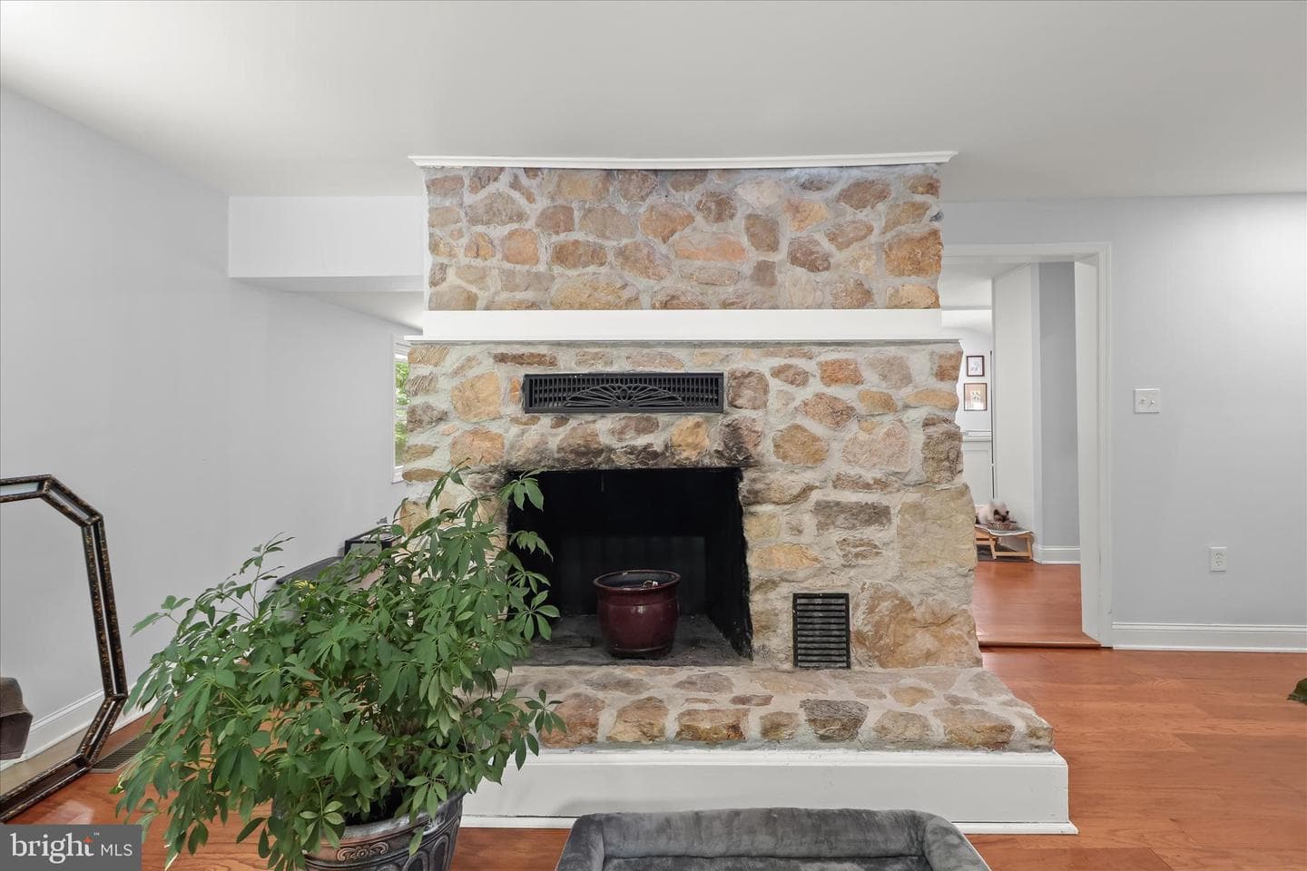 14213 Longnecker Road photo 14