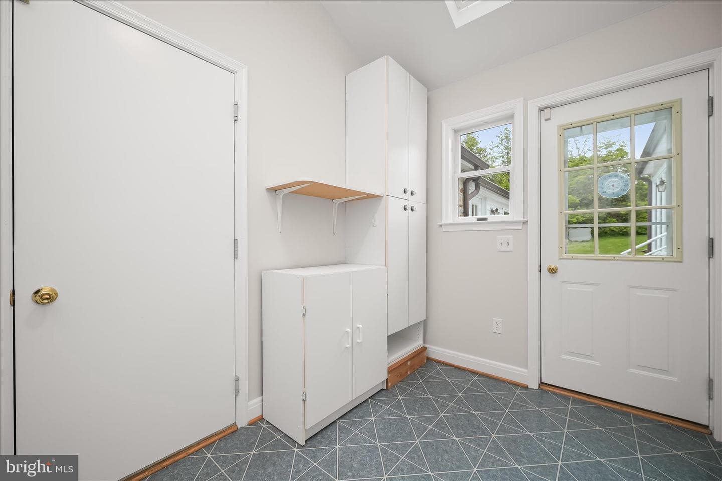 11 Seminole Avenue photo 31