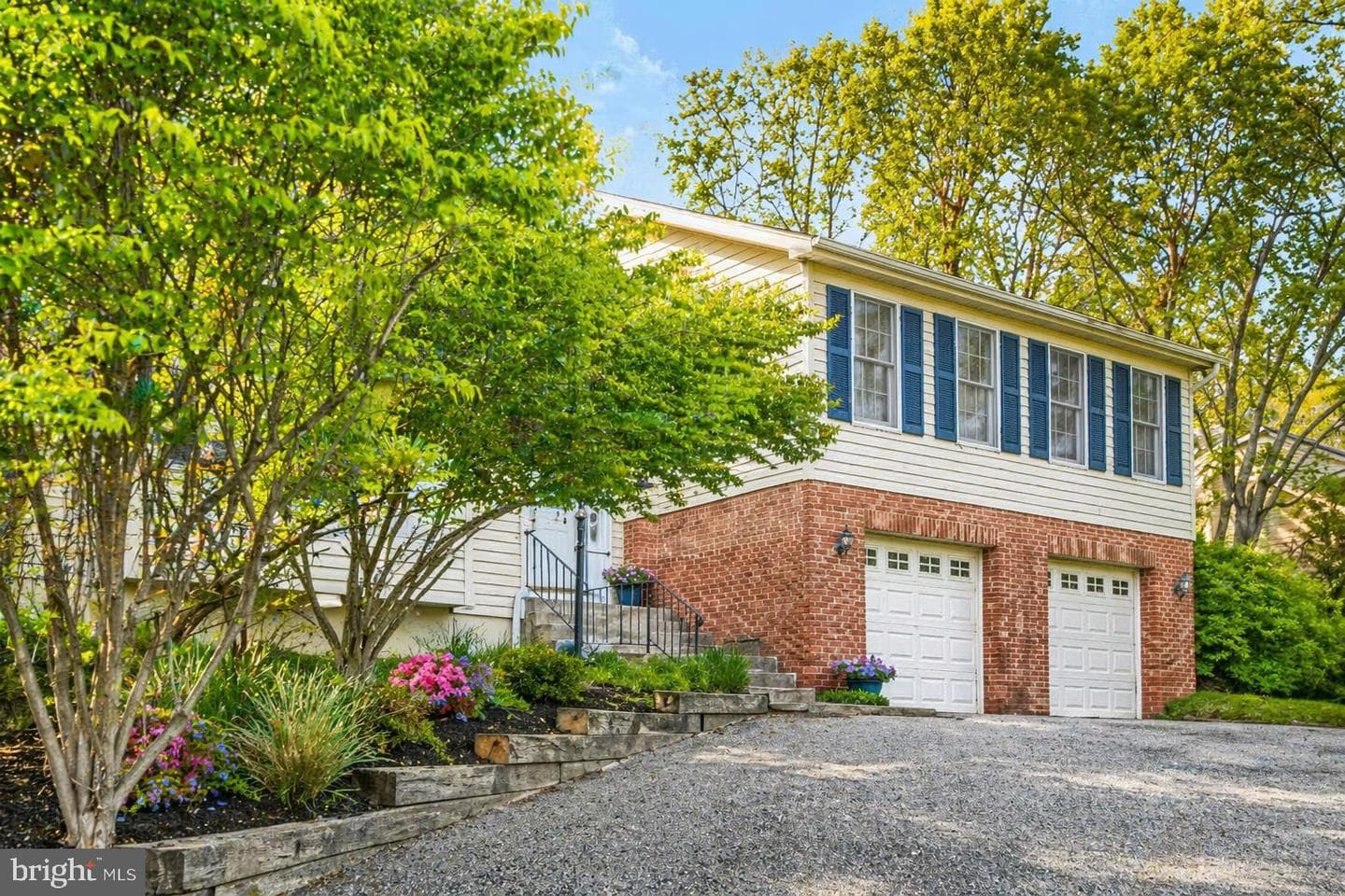 238 Hunters Ridge Road
