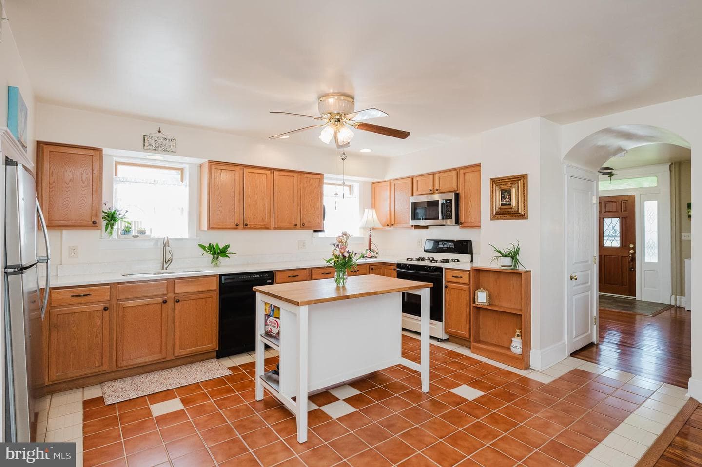 10 Elmont Avenue photo 19