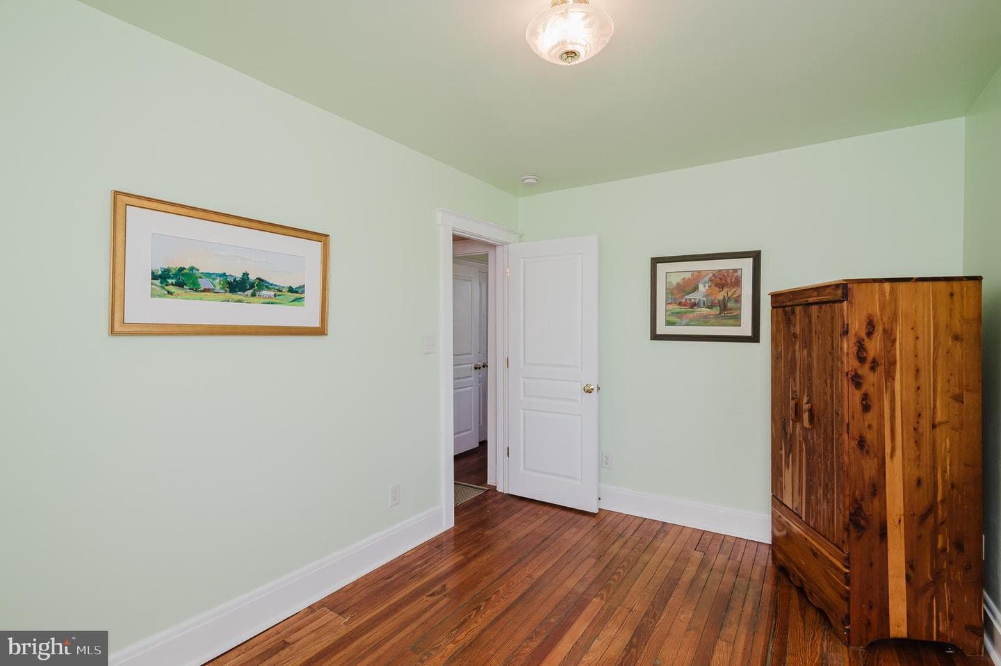 10 Elmont Avenue photo 41