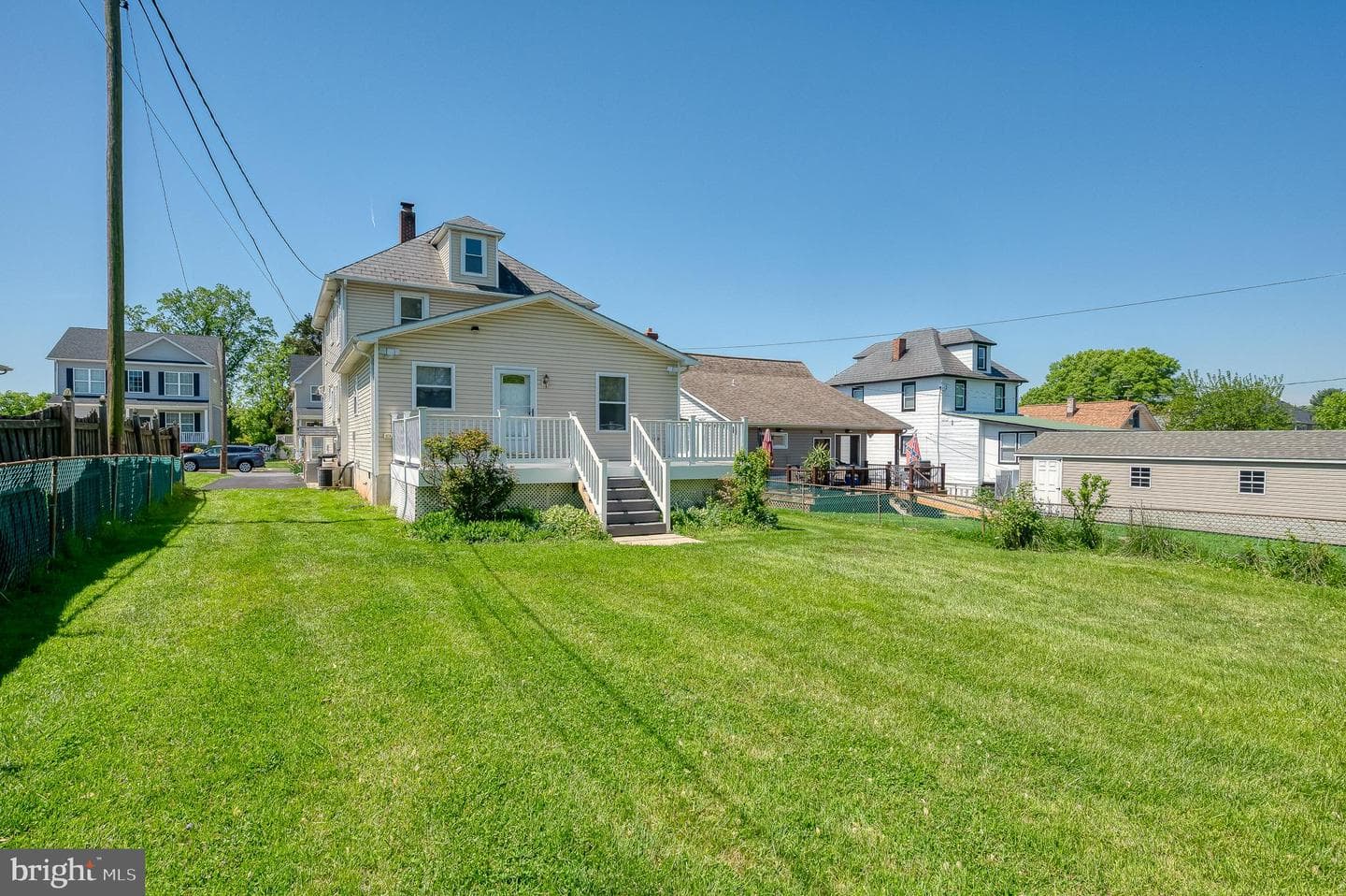 10 Elmont Avenue photo 54