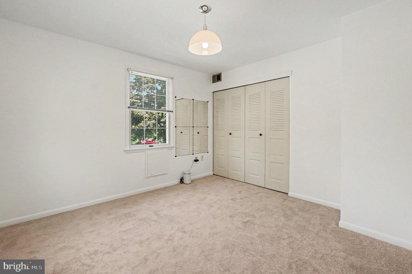9204 Snyder Lane photo 19
