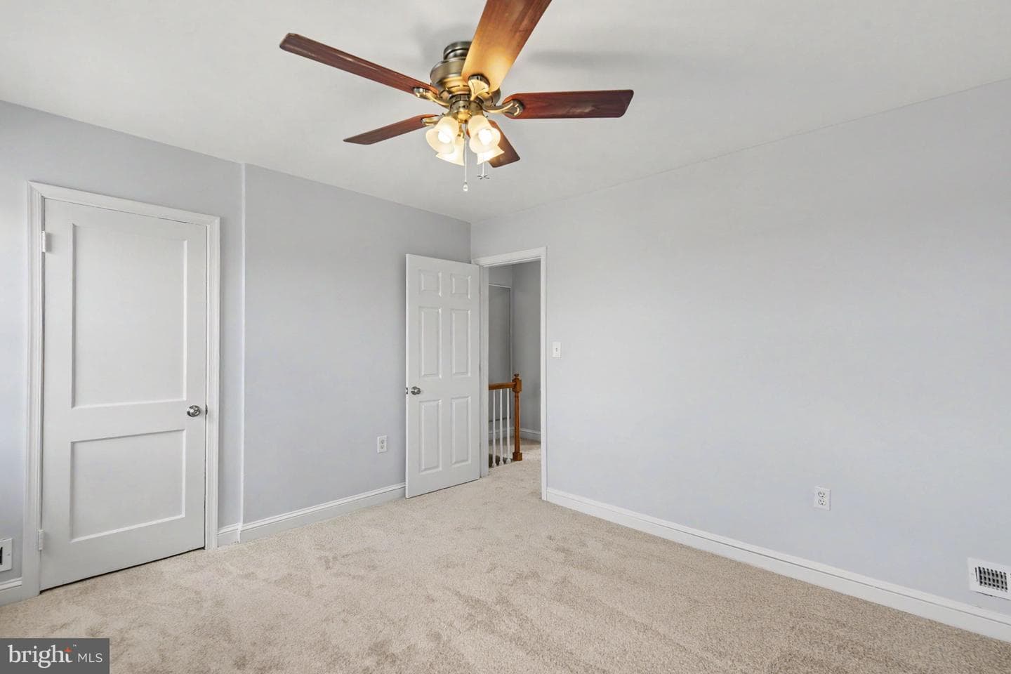 7039 Eastbrook Avenue photo 10
