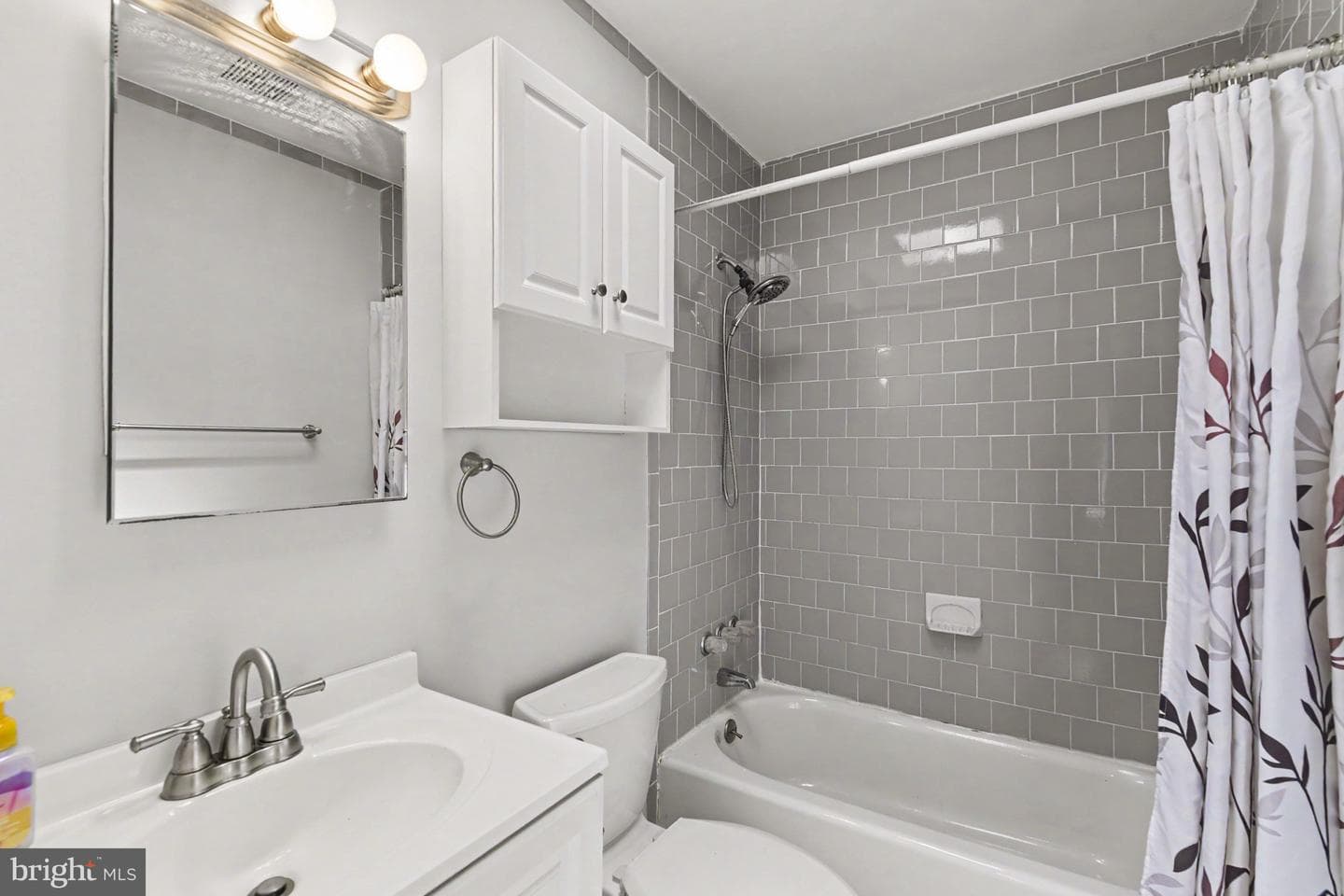7039 Eastbrook Avenue photo 12