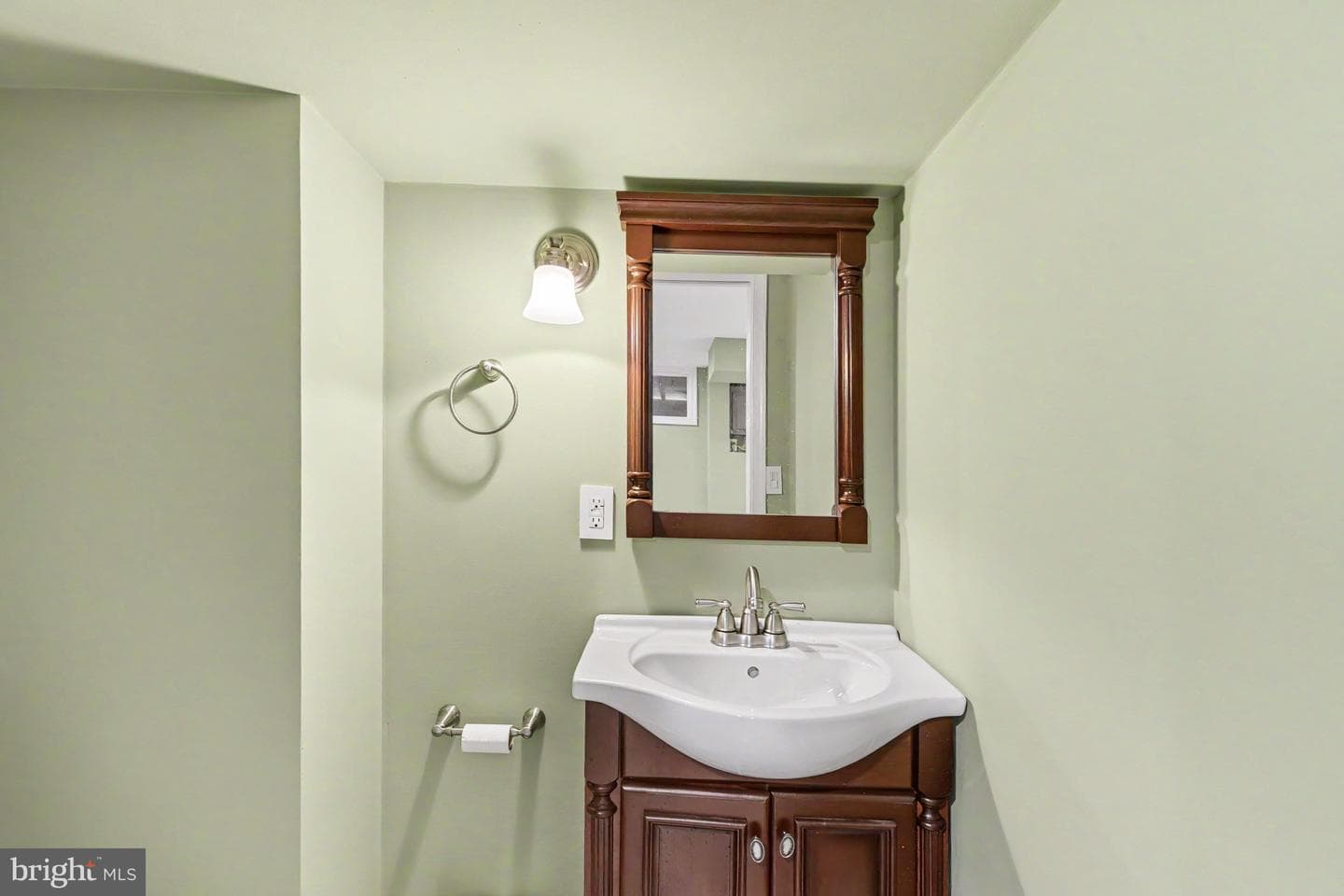 7039 Eastbrook Avenue photo 20