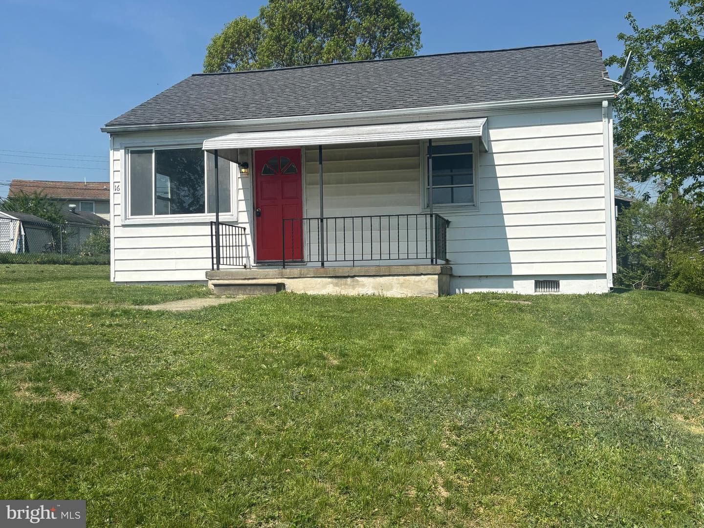 16 Yawmeter Dr photo 1