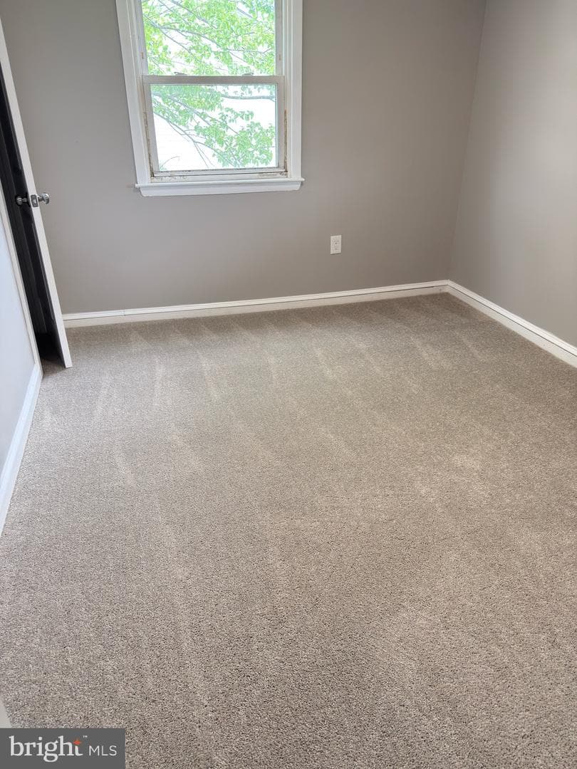 16 Yawmeter Dr photo 9