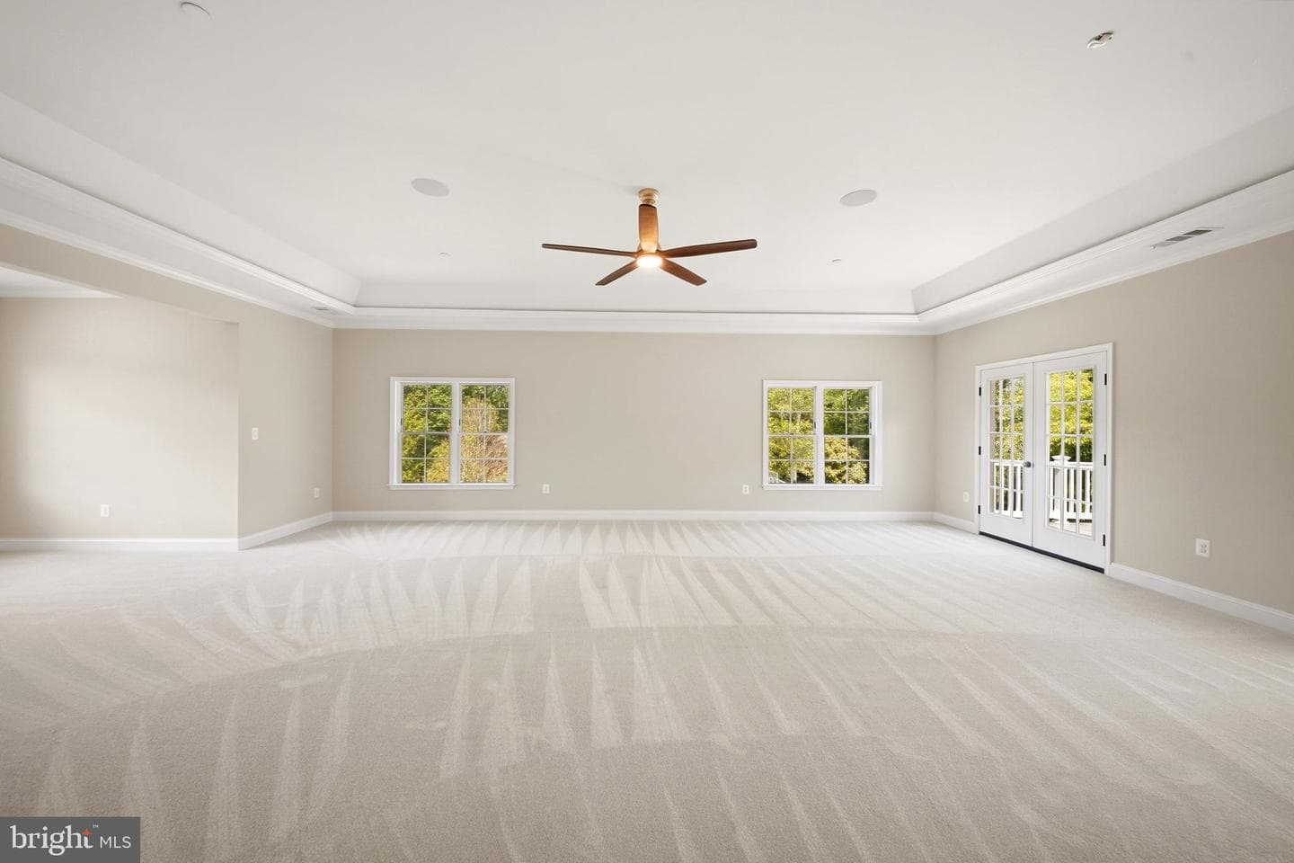 12228 Worthington photo 49