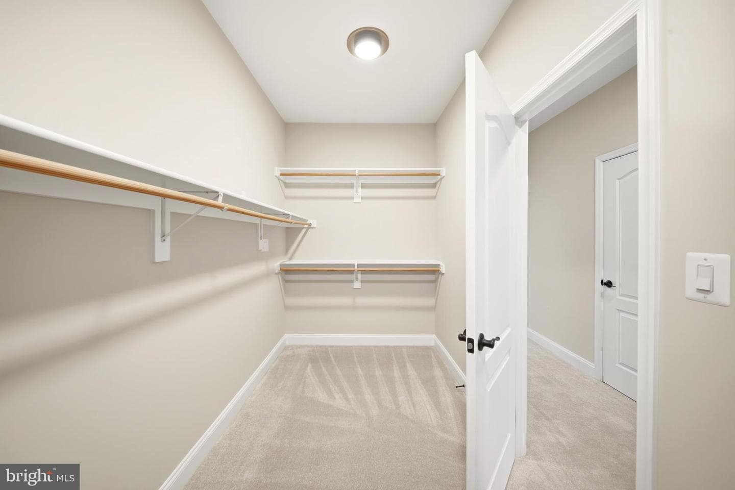 12228 Worthington photo 53