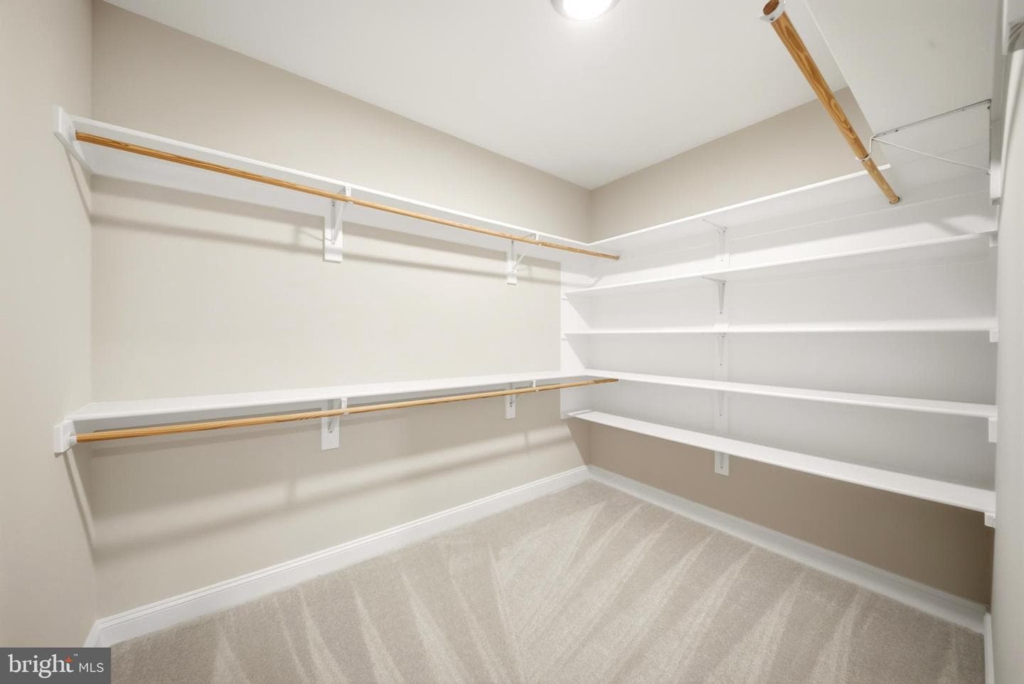 12228 Worthington photo 54