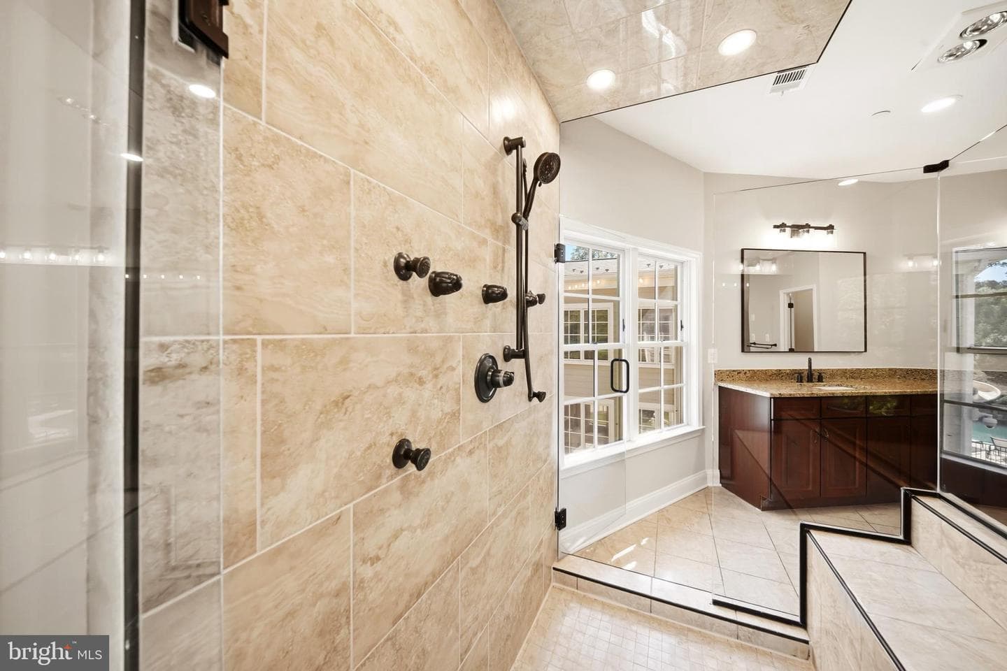 12228 Worthington photo 57