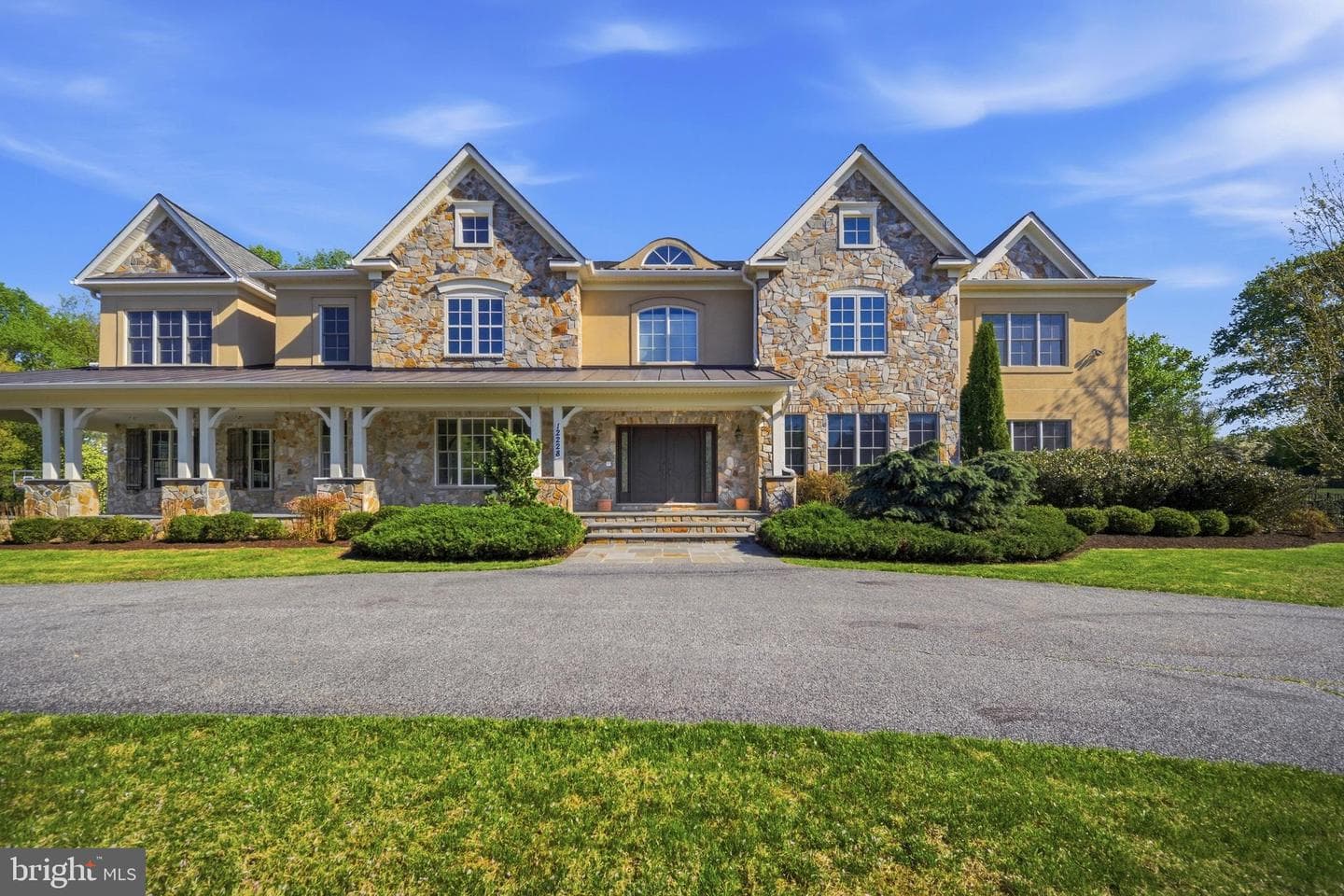 12228 Worthington photo 6