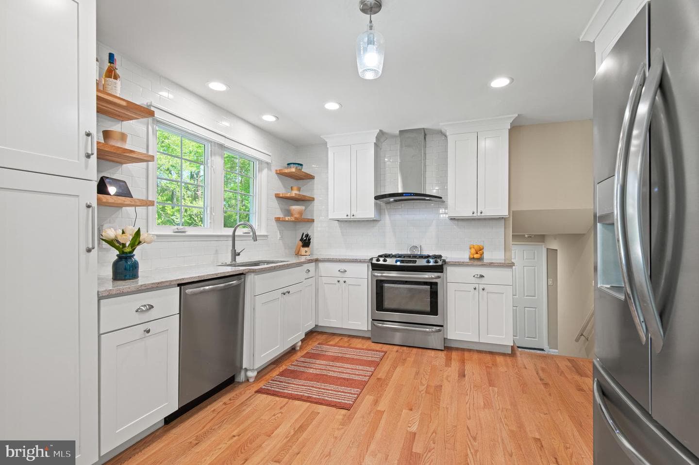 2530 Londonderry Road photo 10