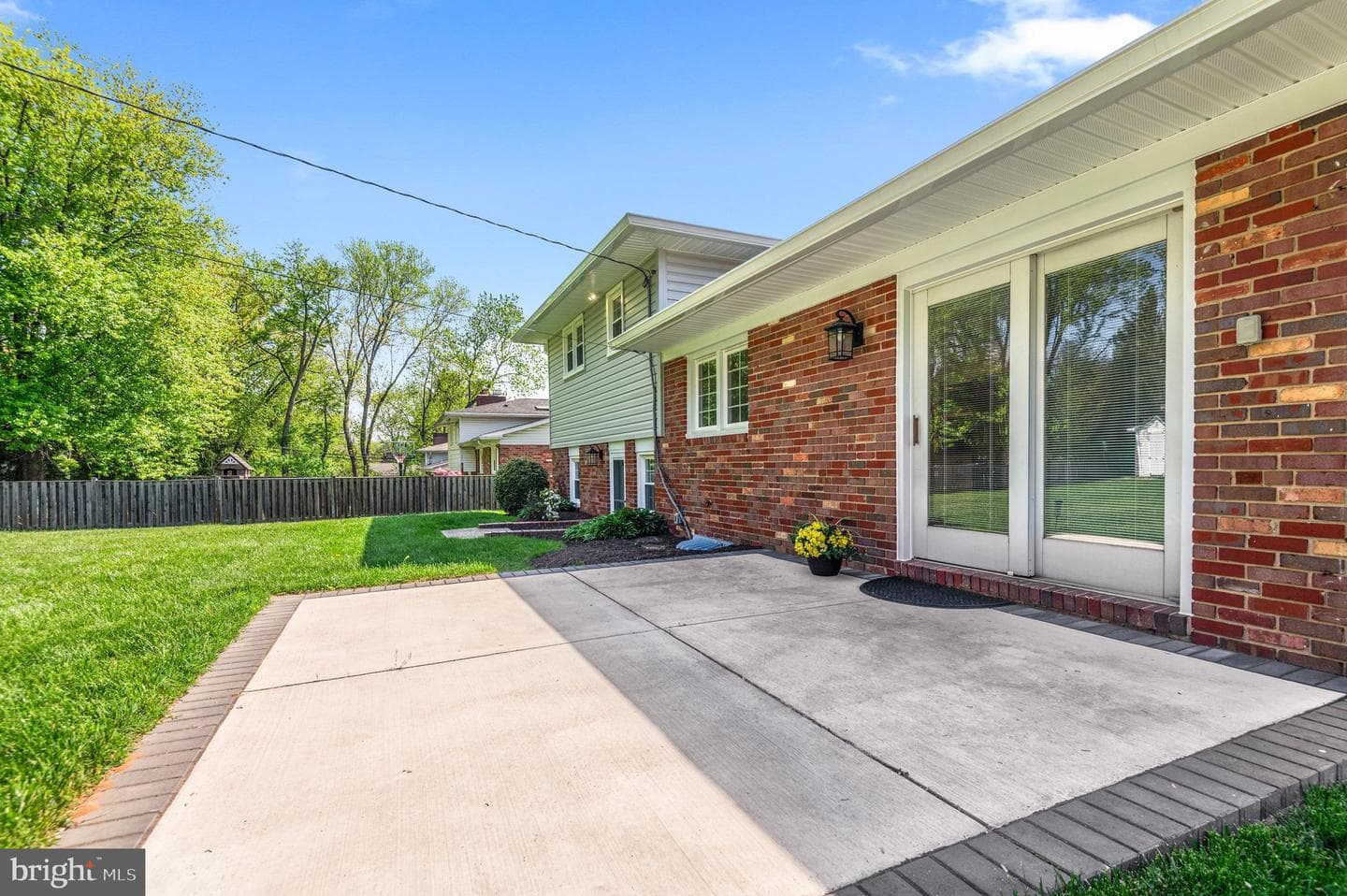 2530 Londonderry Road photo 14
