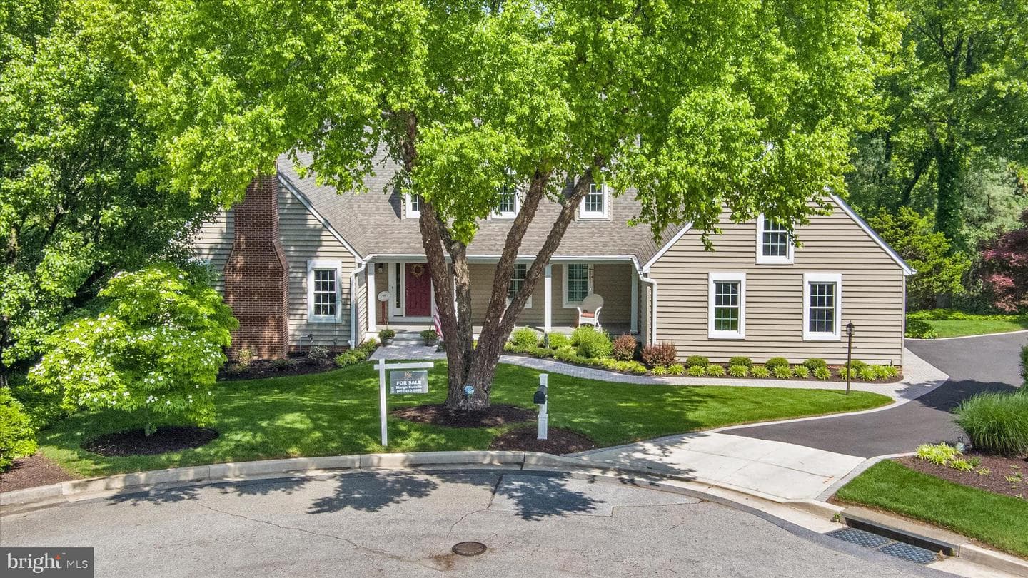 8 Rolling Farm Court photo 65