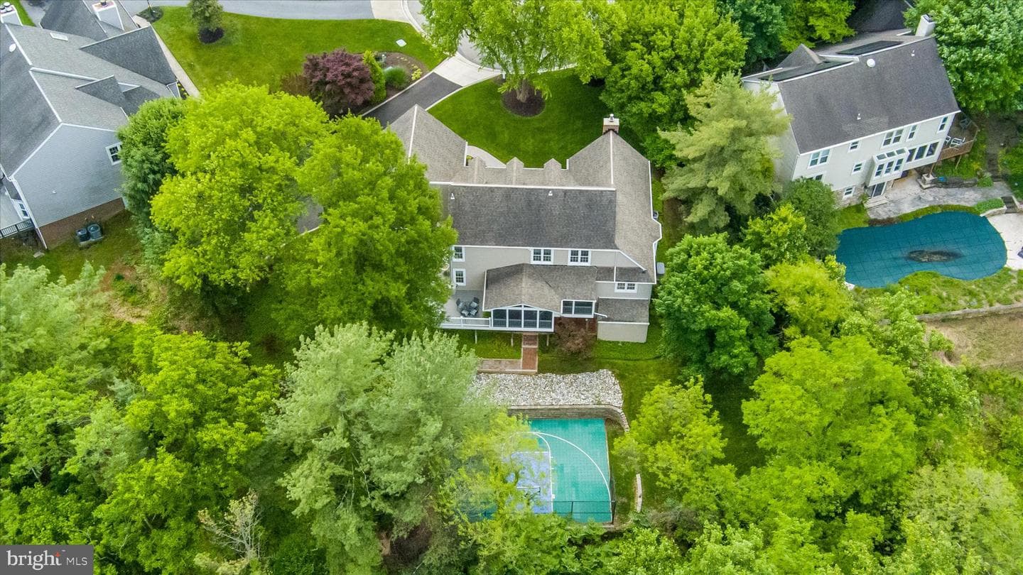 8 Rolling Farm Court photo 78