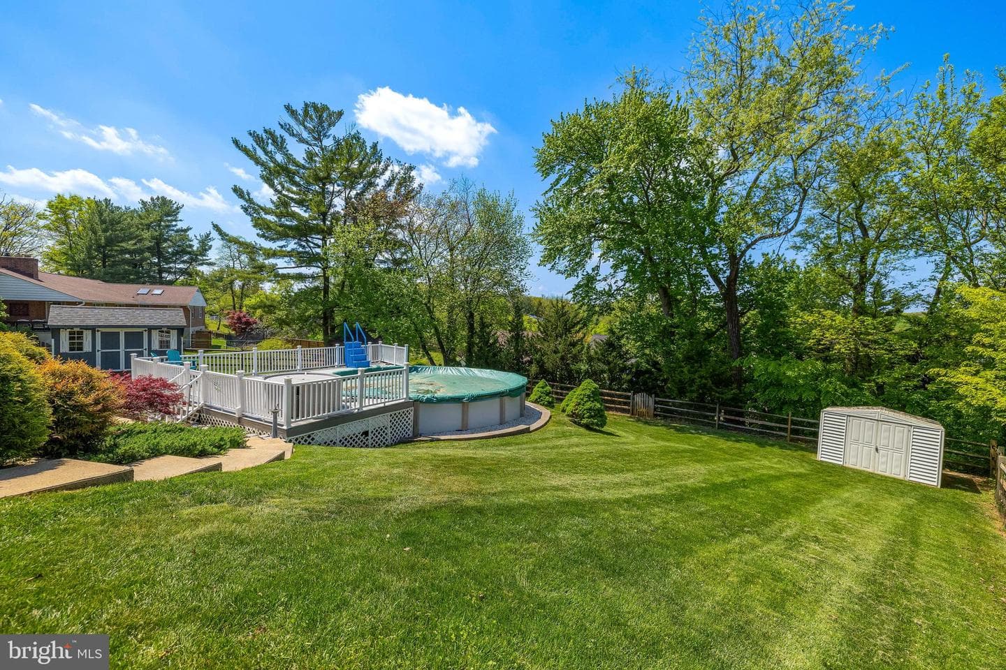 8928 Satyr Hill photo 41