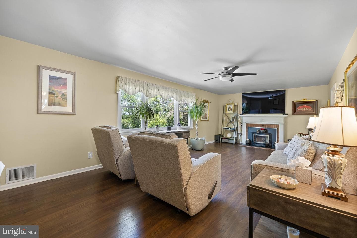 8928 Satyr Hill photo 7